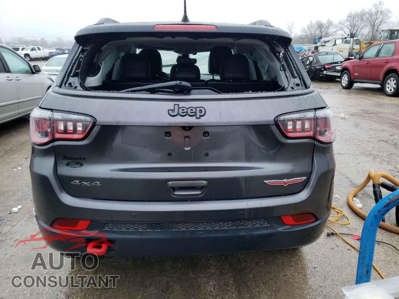 JEEP COMPASS 2017 - 3C4NJDDB4HT656805