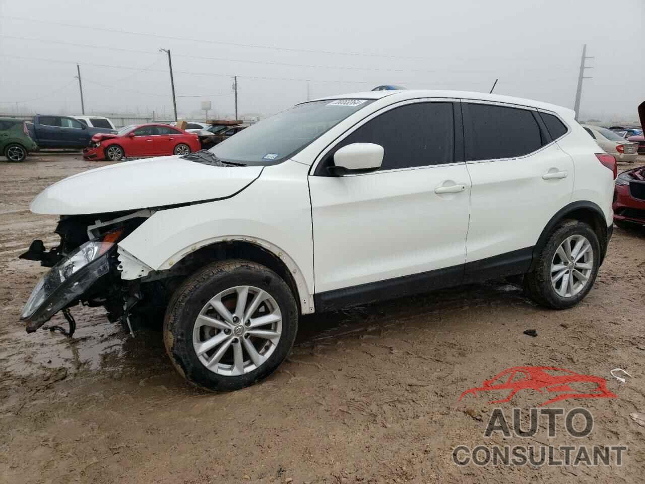 NISSAN ROGUE 2018 - JN1BJ1CR4JW254088