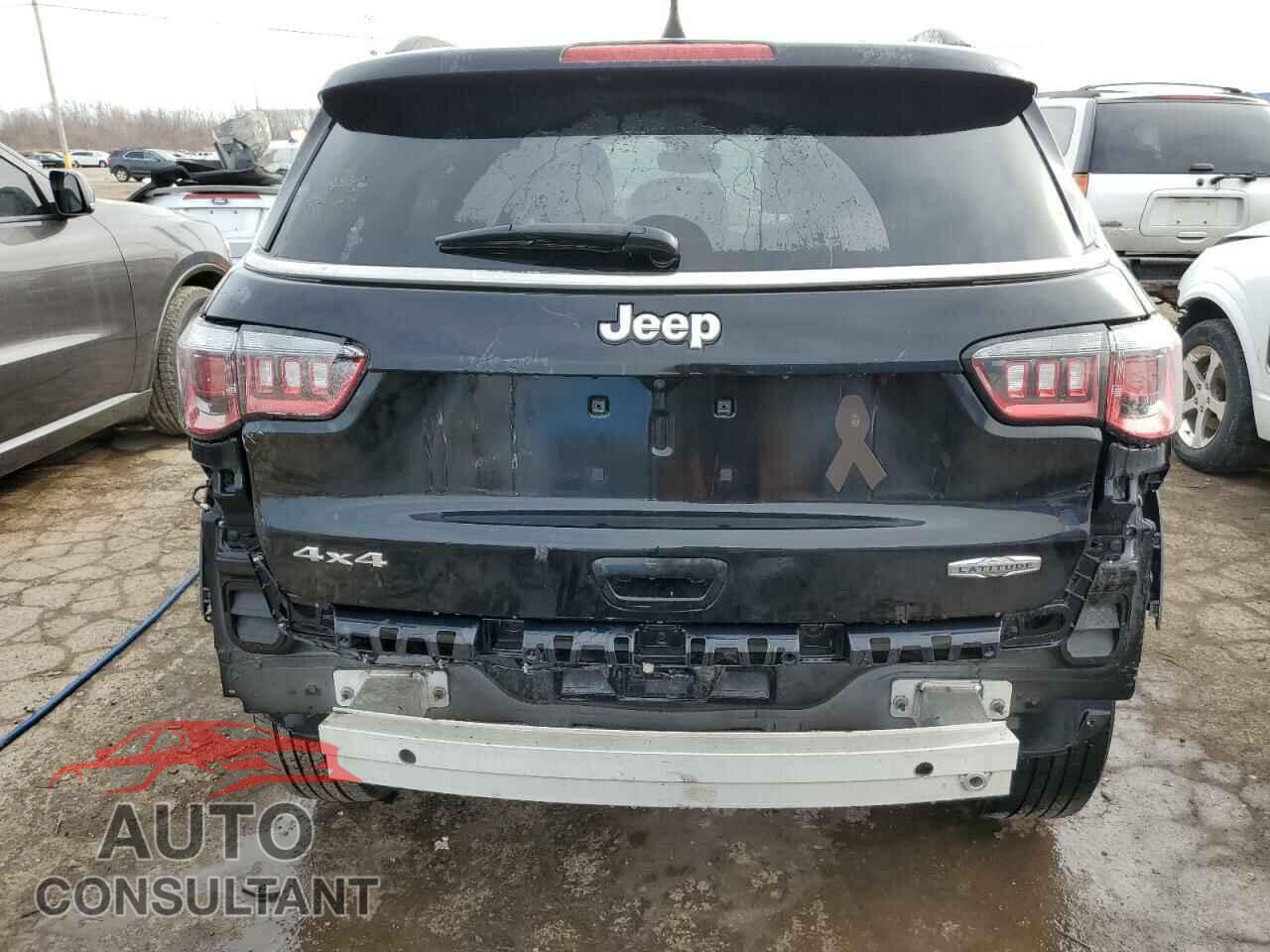 JEEP COMPASS 2018 - 3C4NJDBB5JT373516