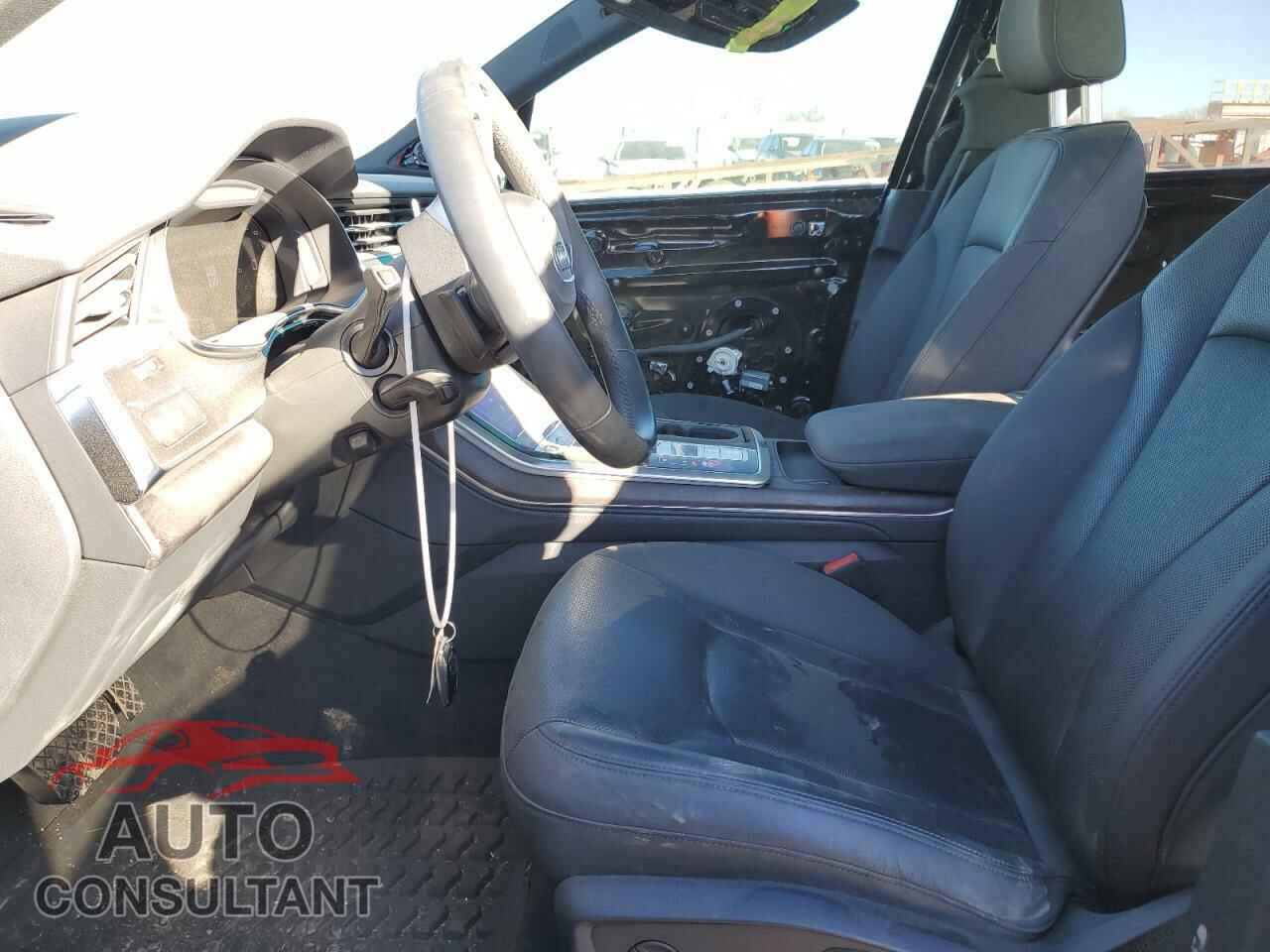 AUDI Q7 2021 - WA1VXAF71MD013070