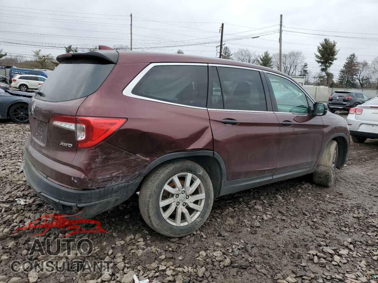 HONDA PILOT 2019 - 5FNYF6H11KB066210