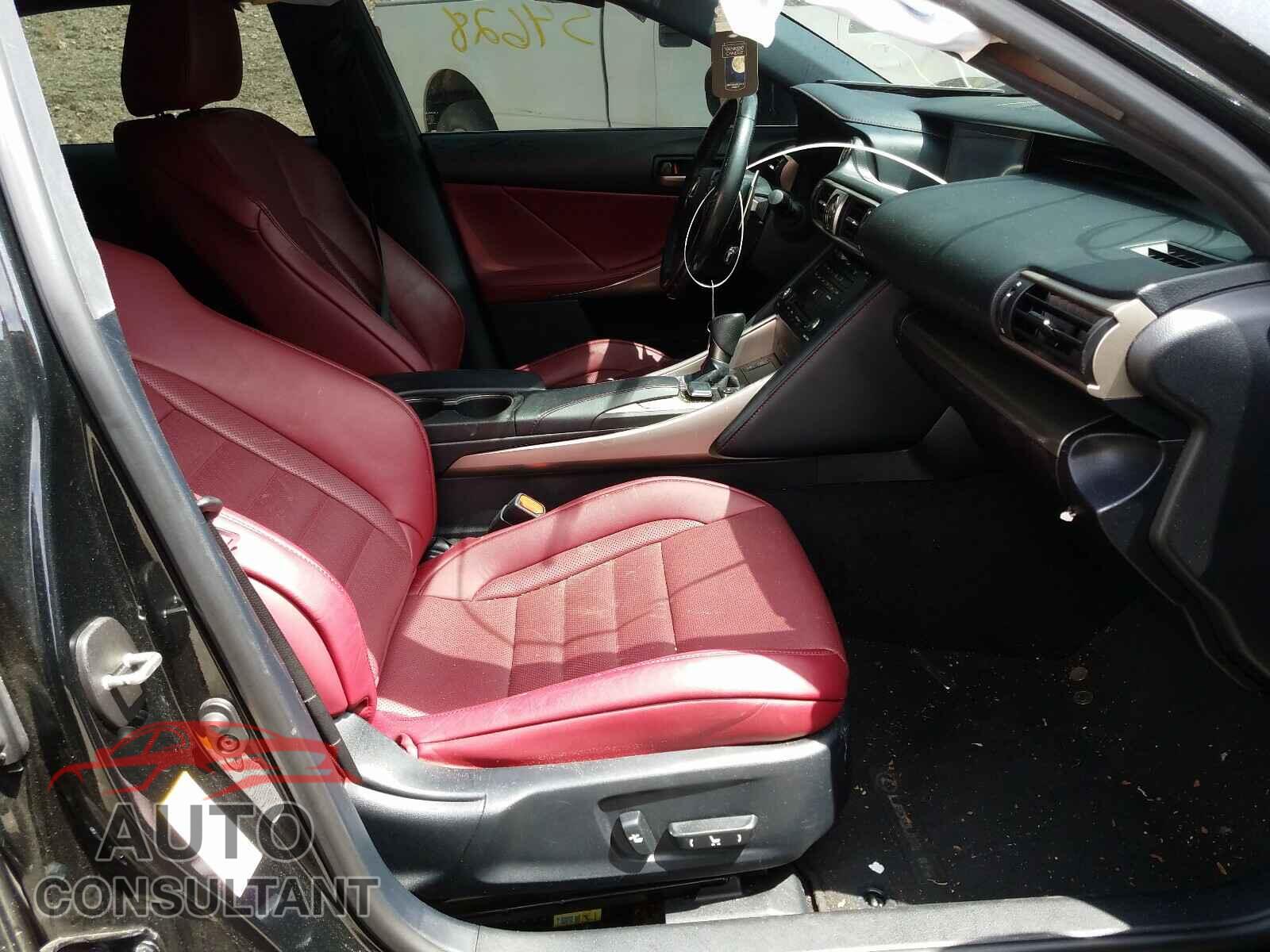 LEXUS IS 2017 - JTHBA1D20H5050384