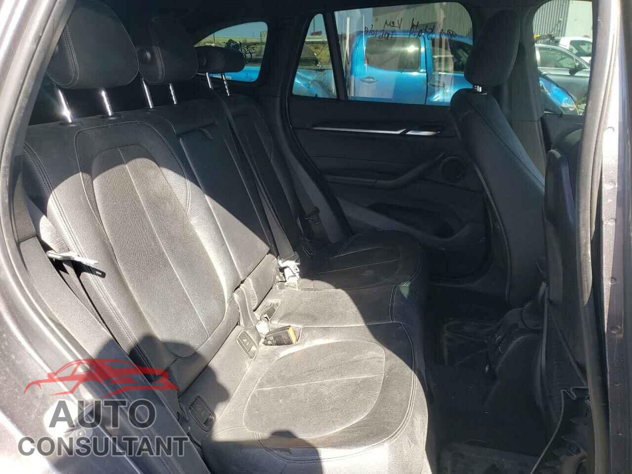 BMW X1 2017 - WBXHT3Z36H4A55278