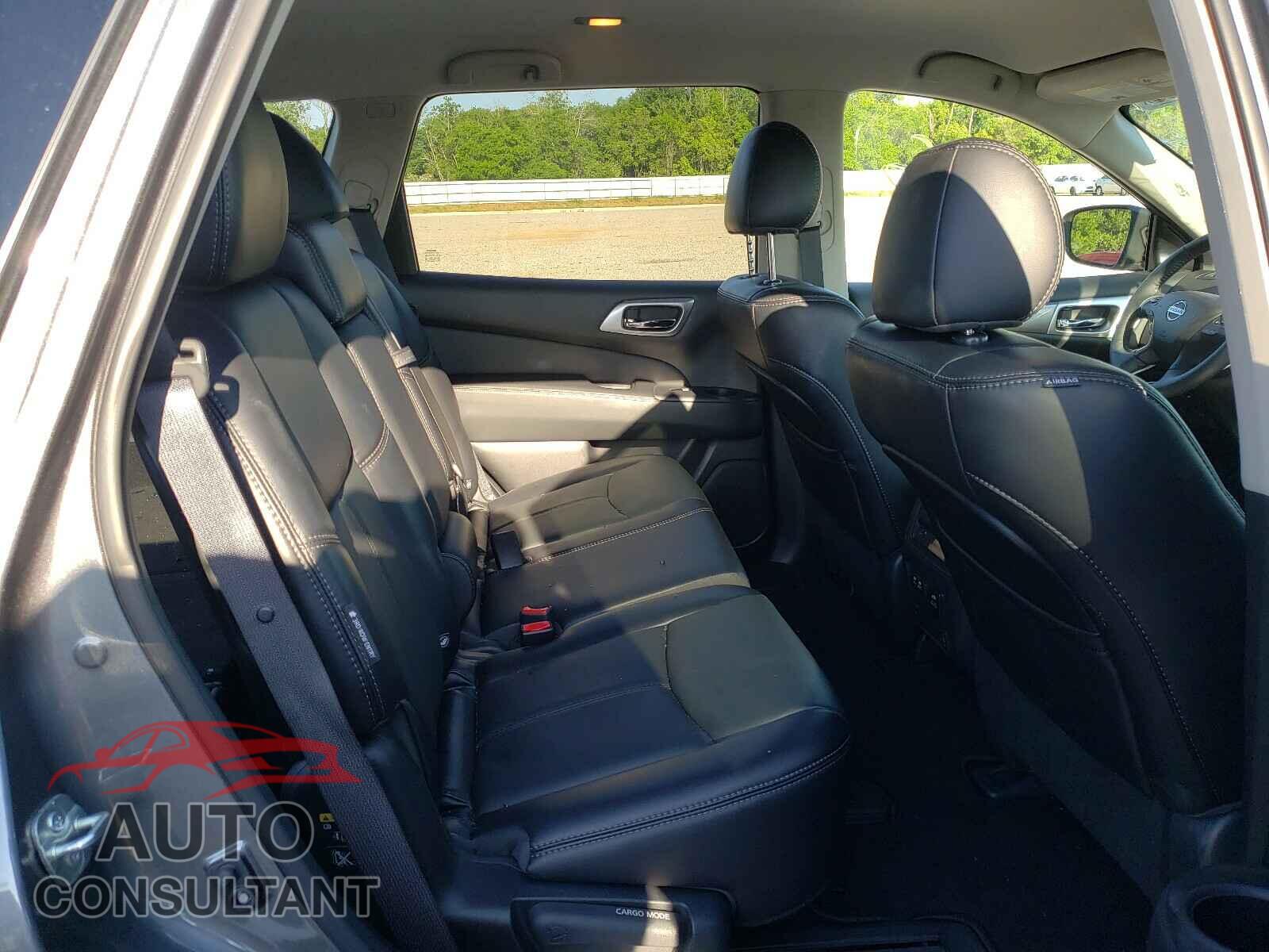 NISSAN PATHFINDER 2020 - 5N1DR2CN3LC600164