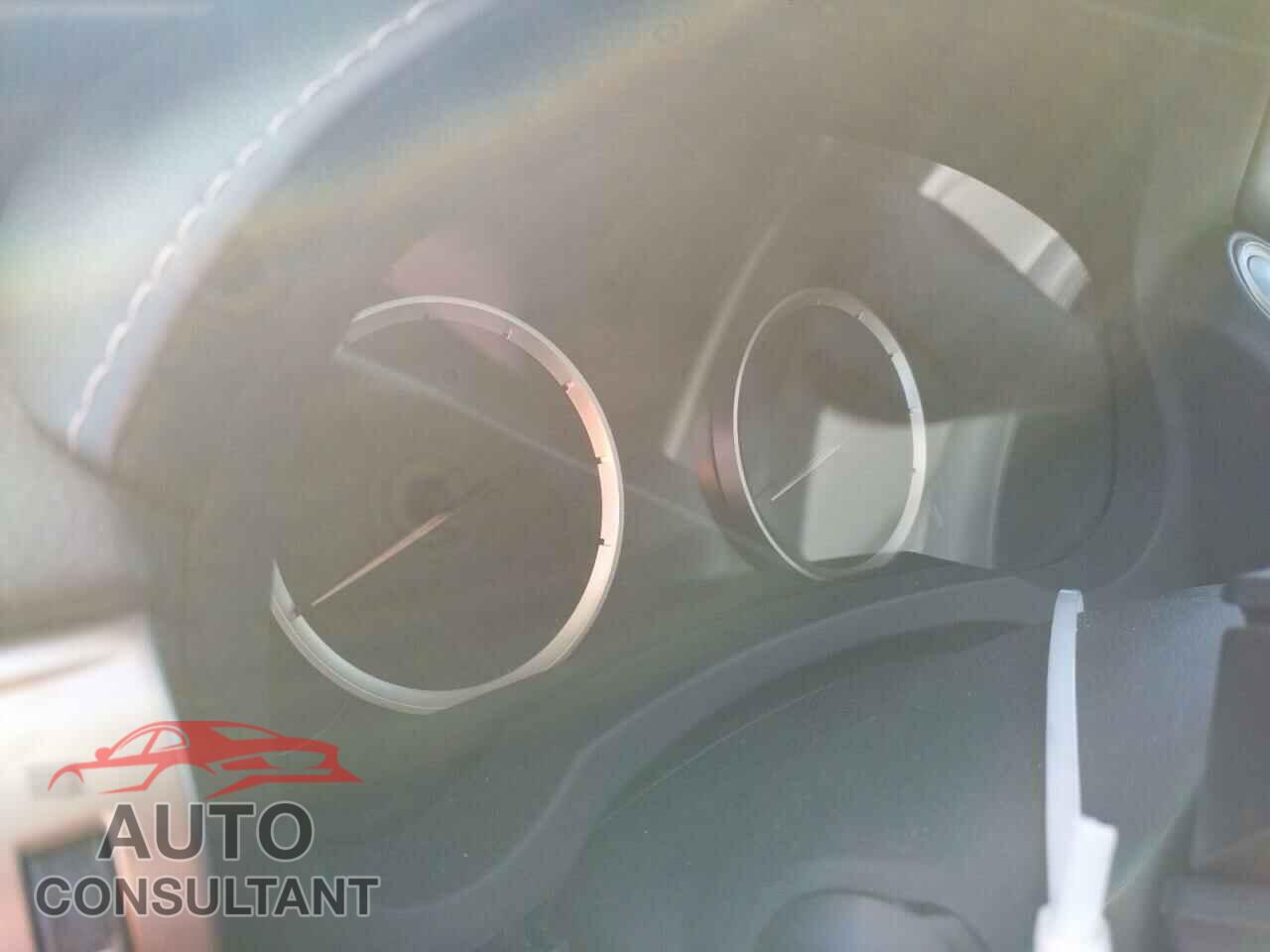 LEXUS IS 2016 - JTHBA1D21G5011415
