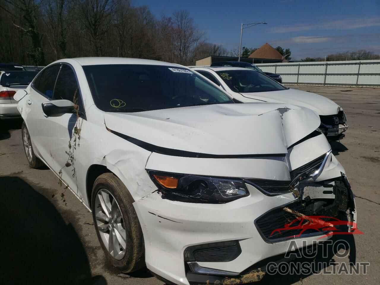CHEVROLET MALIBU 2018 - 1G1ZD5ST6JF131912
