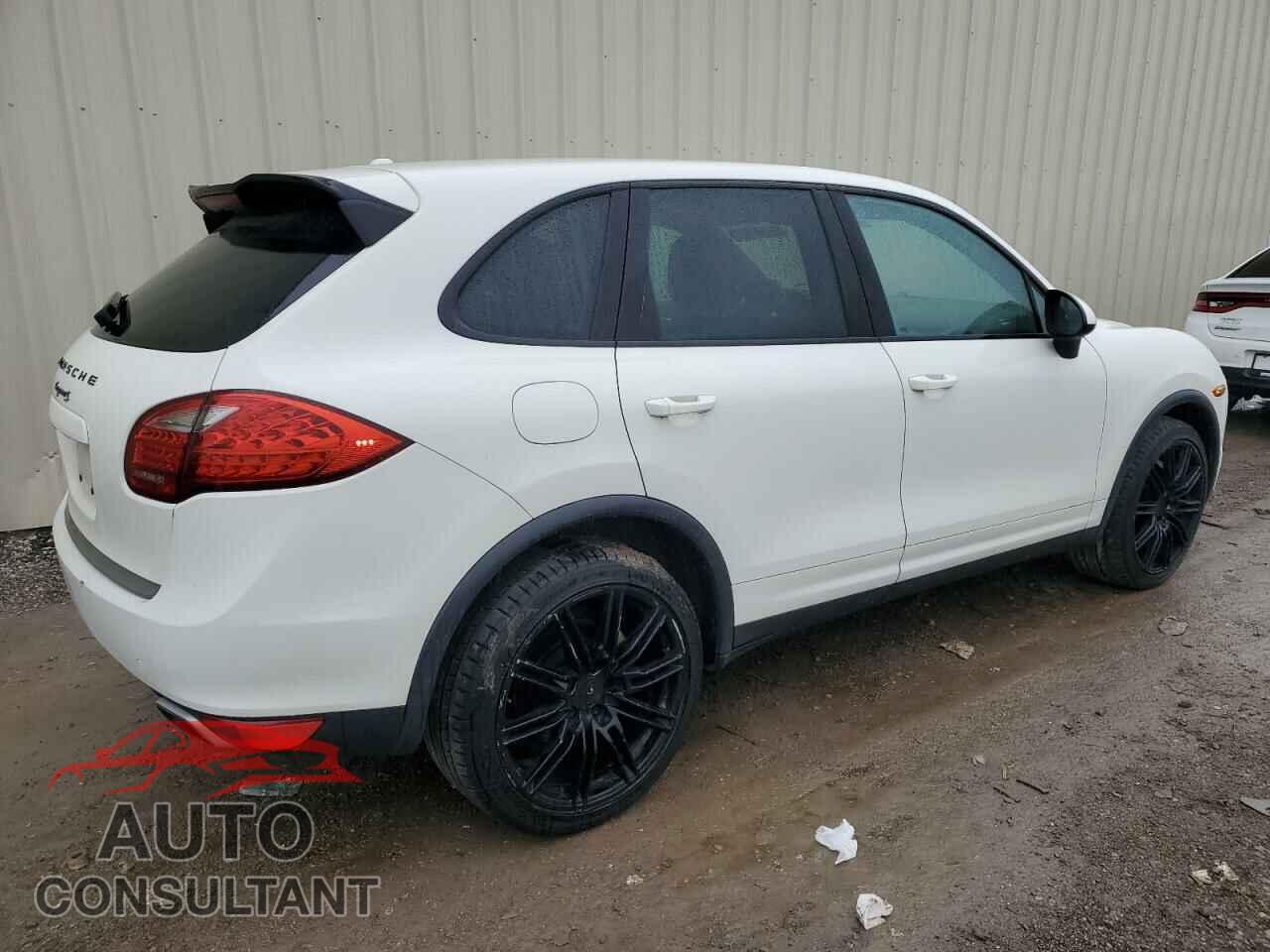 PORSCHE CAYENNE 2011 - WP1AB2A26BLA44577