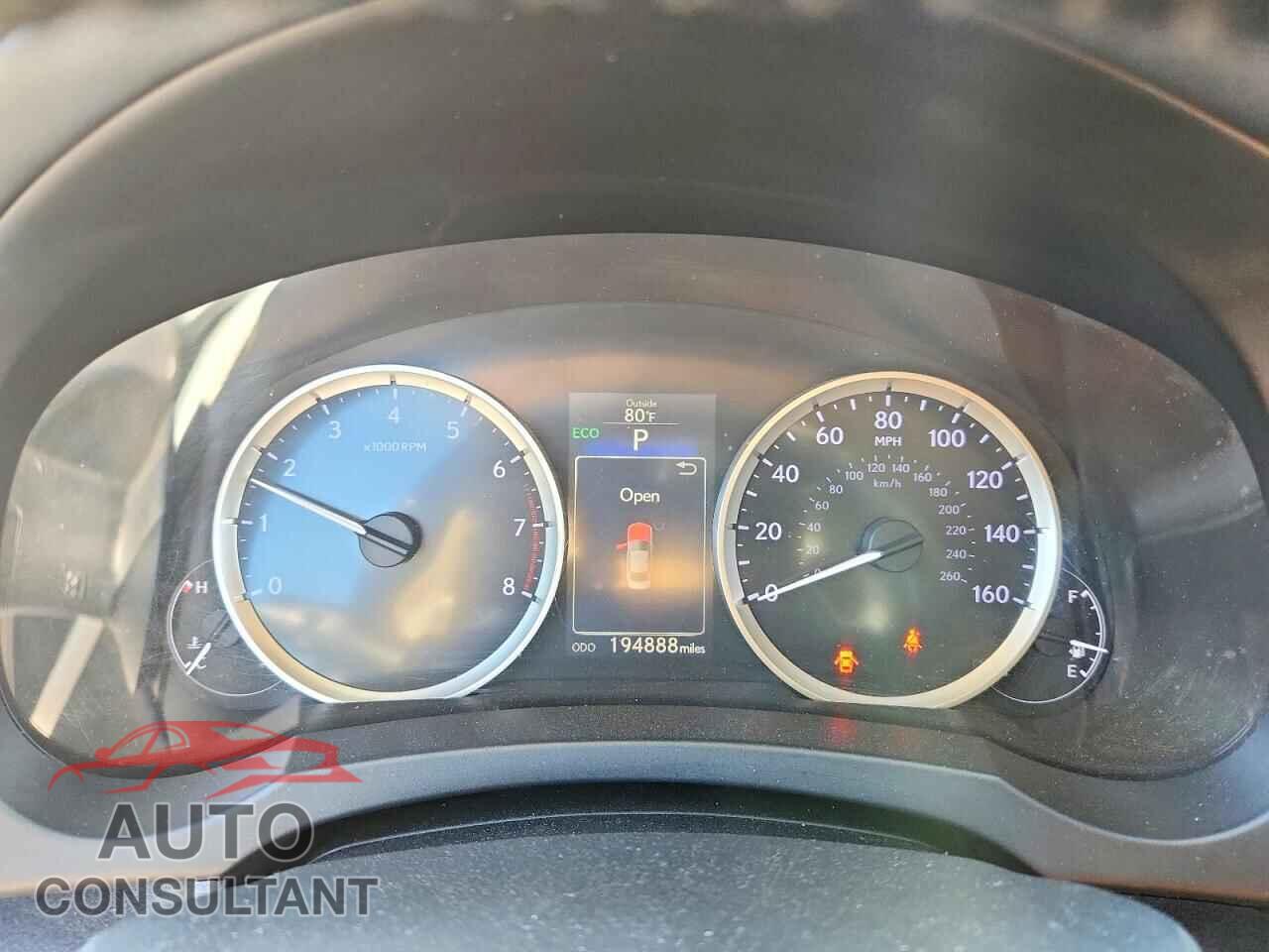 LEXUS IS 2014 - JTHBF1D29E5026128
