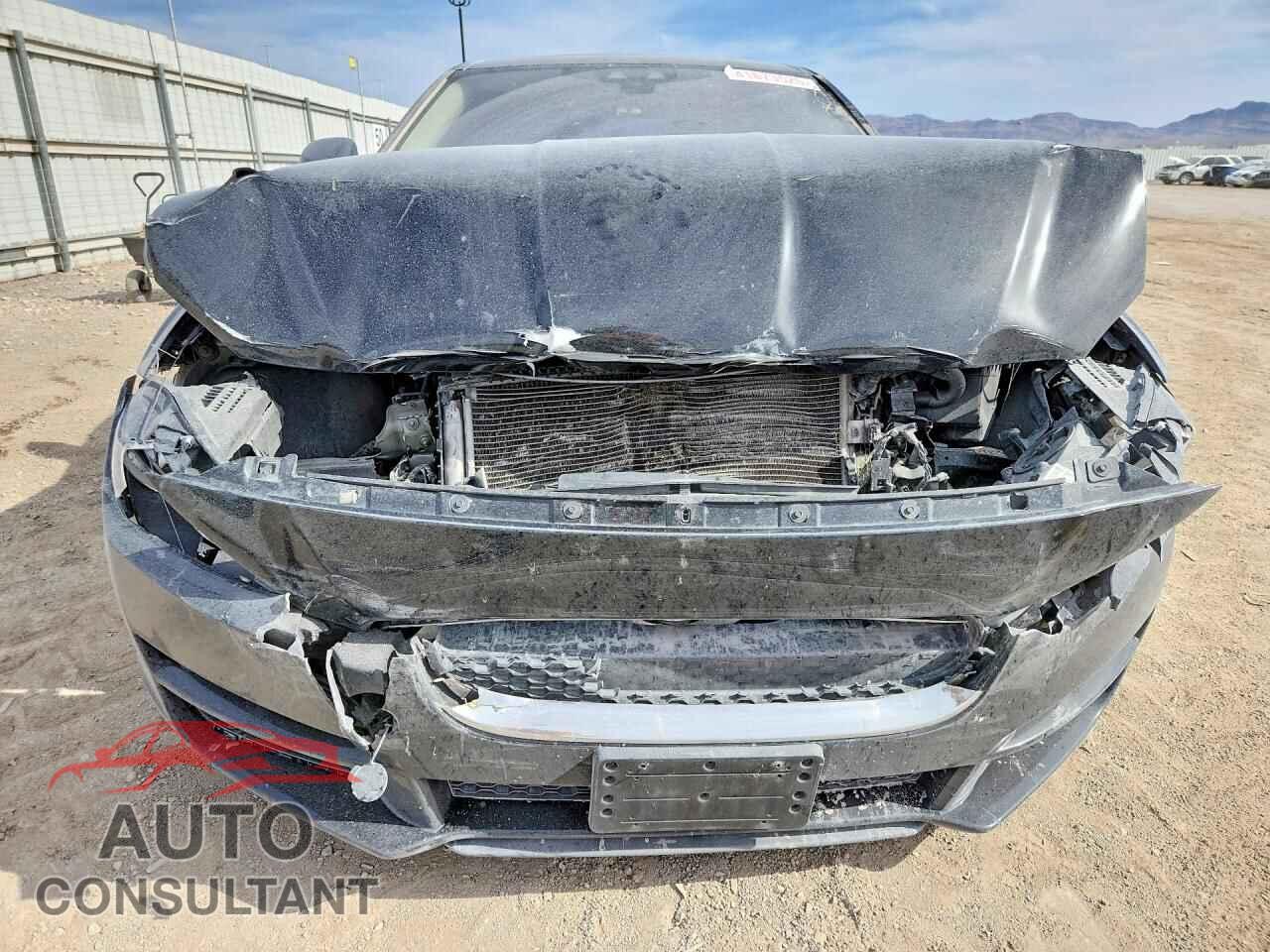 JAGUAR XE 2019 - SAJAR4FX0KCP50717