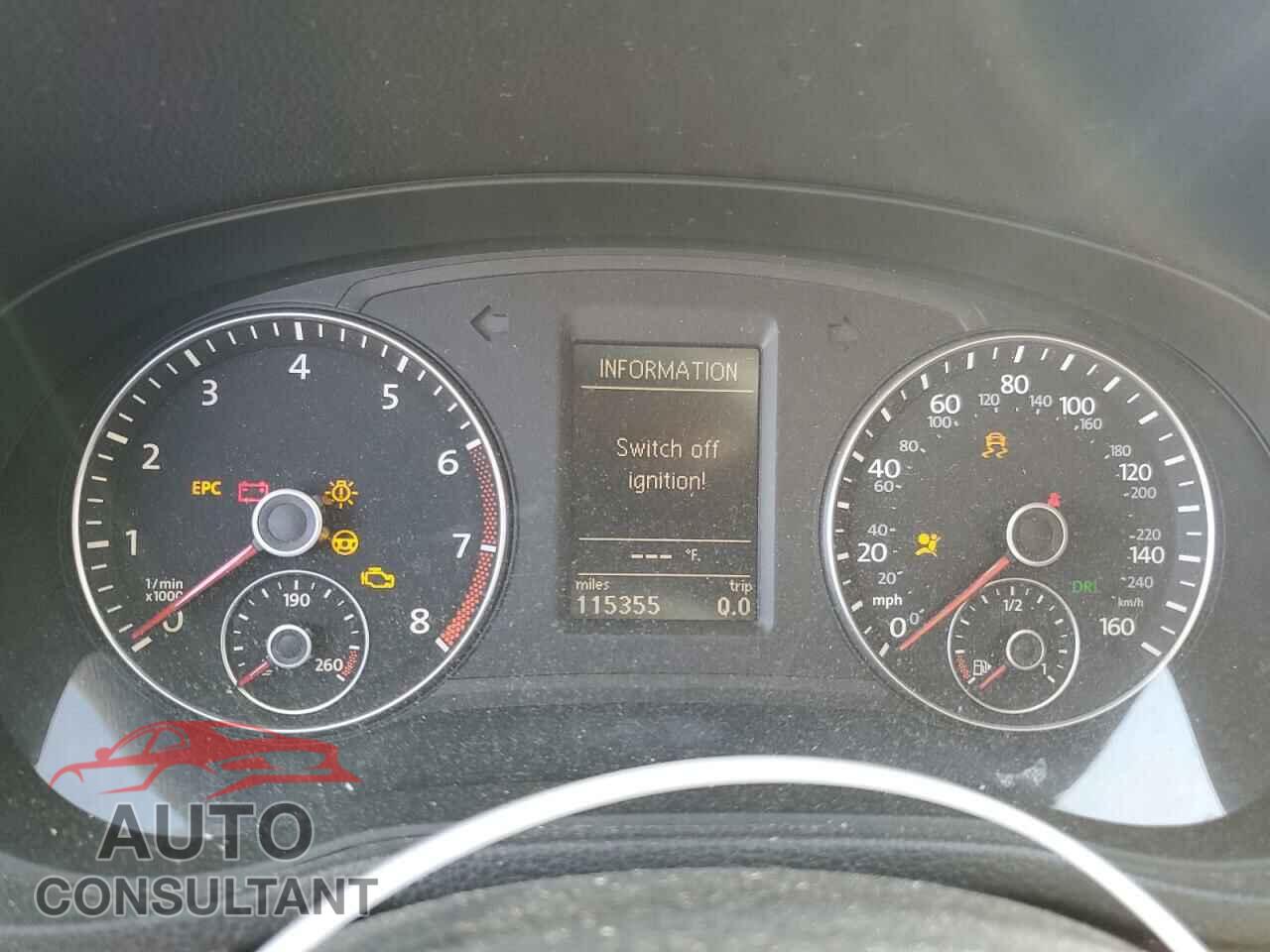VOLKSWAGEN PASSAT 2012 - 1VWCM7A31CC013116