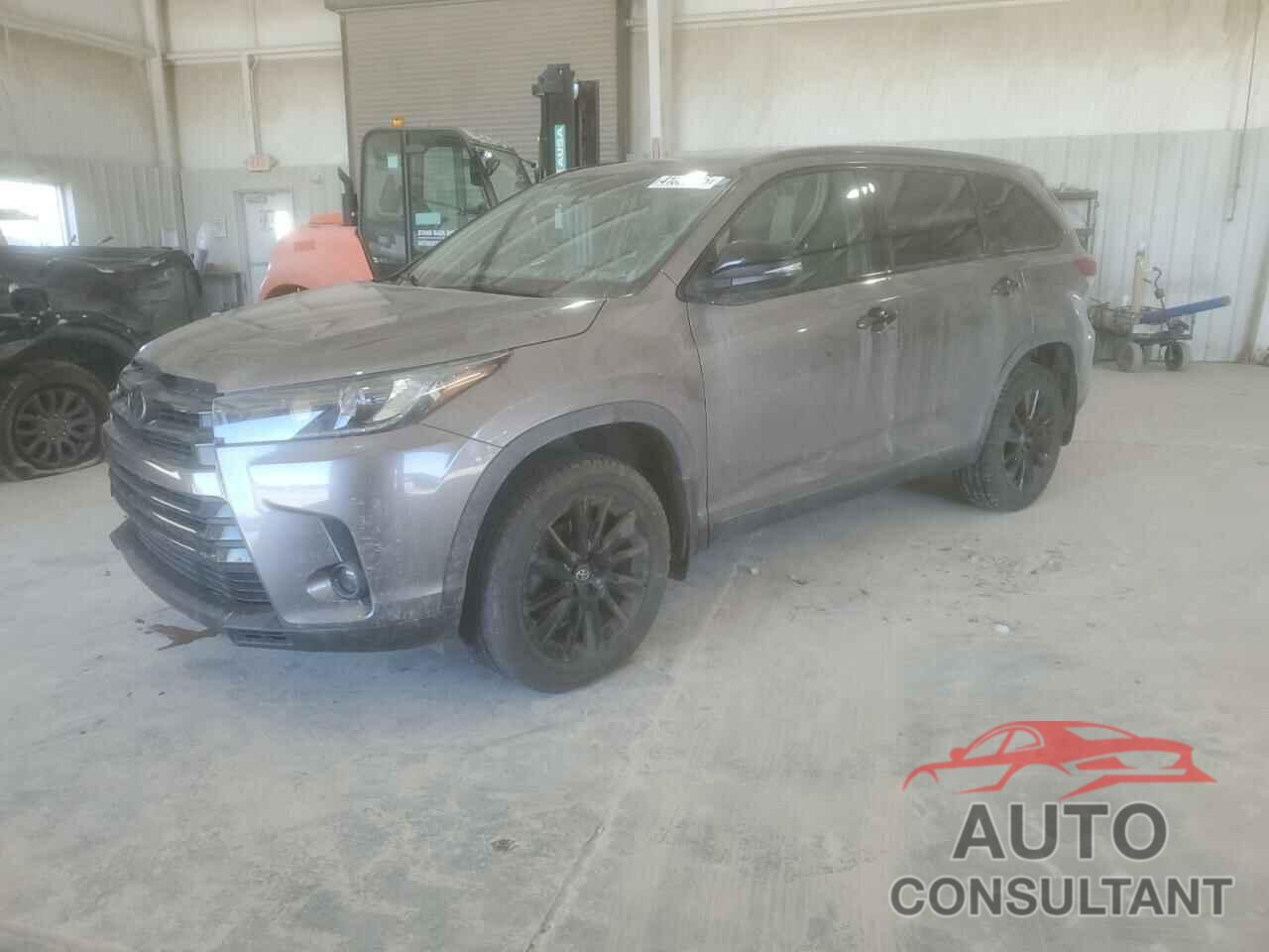 TOYOTA HIGHLANDER 2019 - 5TDJZRFHXKS971860
