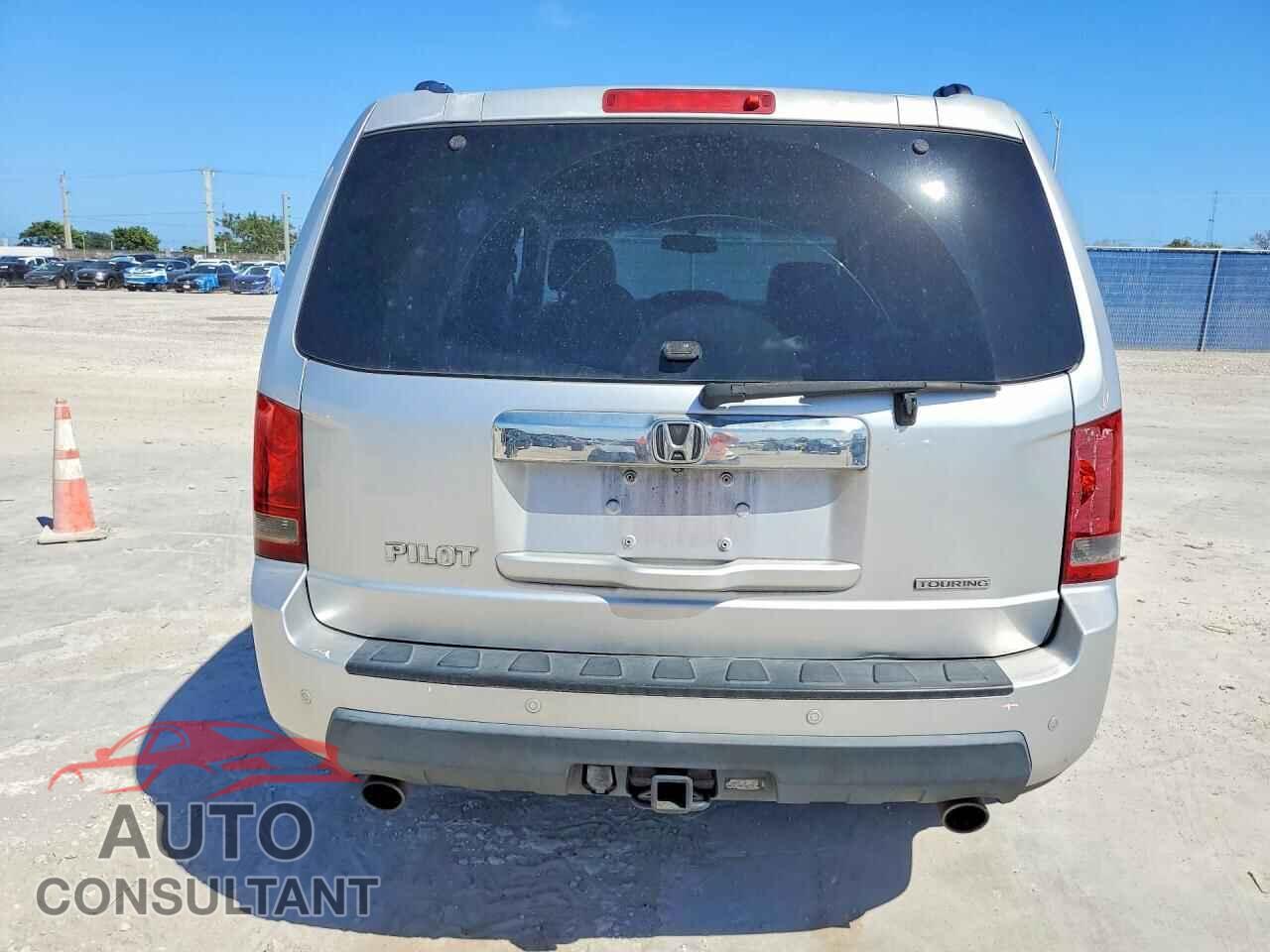 HONDA PILOT 2009 - 5FNYF38979B009668