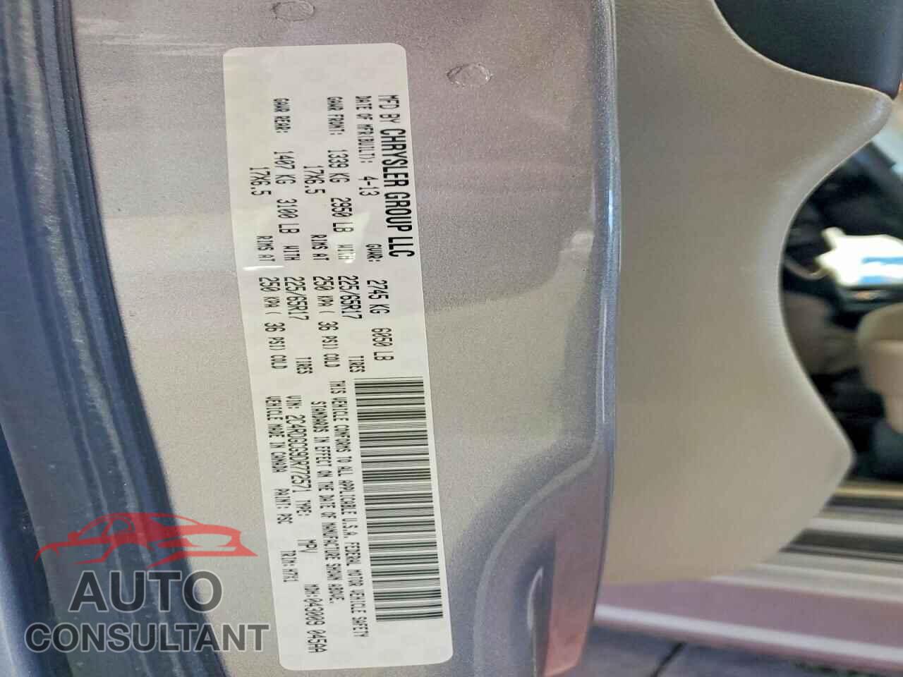 DODGE CARAVAN 2013 - 2C4RDGCG9DR772571