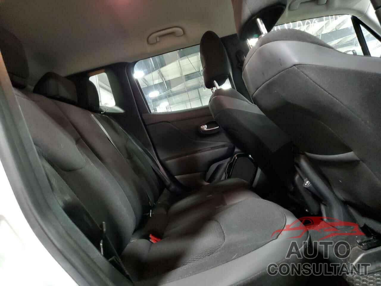 JEEP RENEGADE 2018 - ZACCJABB0JPH33465