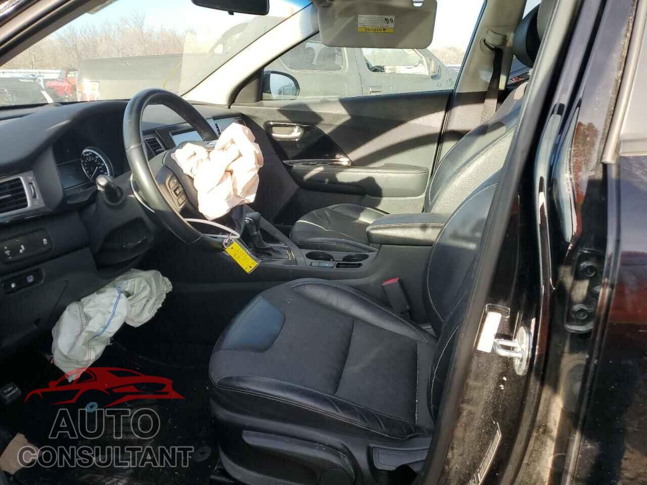 KIA NIRO 2017 - KNDCC3LC8H5059517