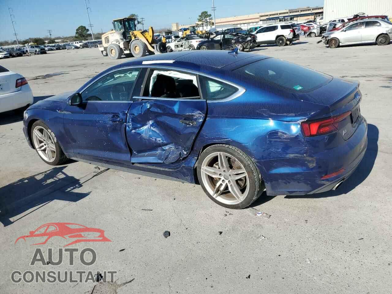 AUDI A5 2018 - WAUFNCF55JA078752