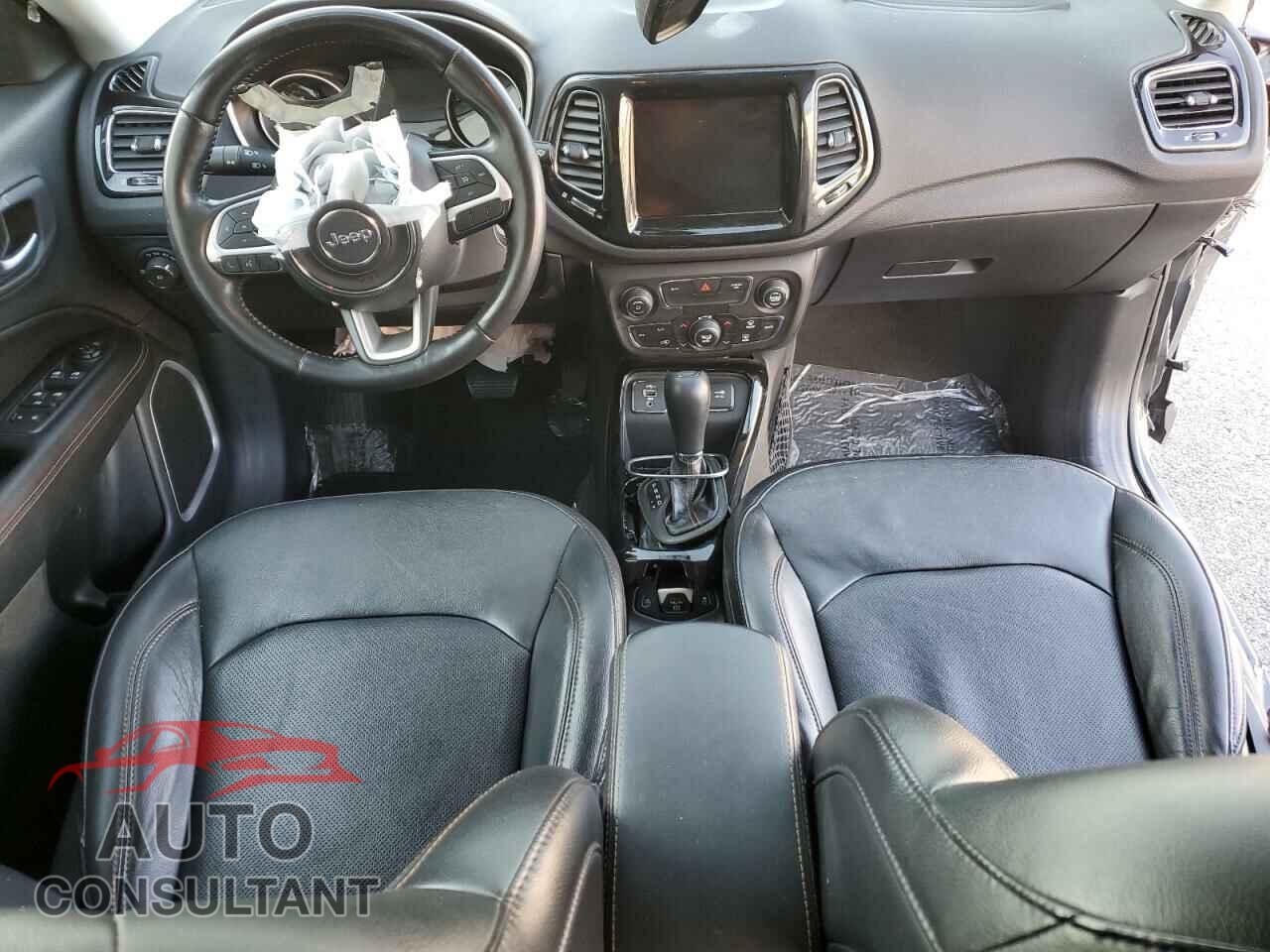 JEEP COMPASS 2020 - 3C4NJCCB3LT231208