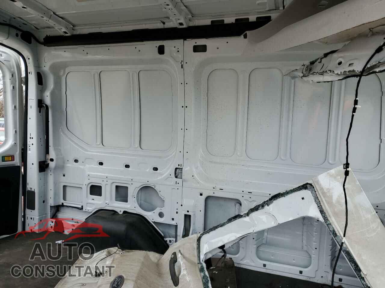 FORD TRANSIT 2023 - 1FTYE1C8XPKA06074
