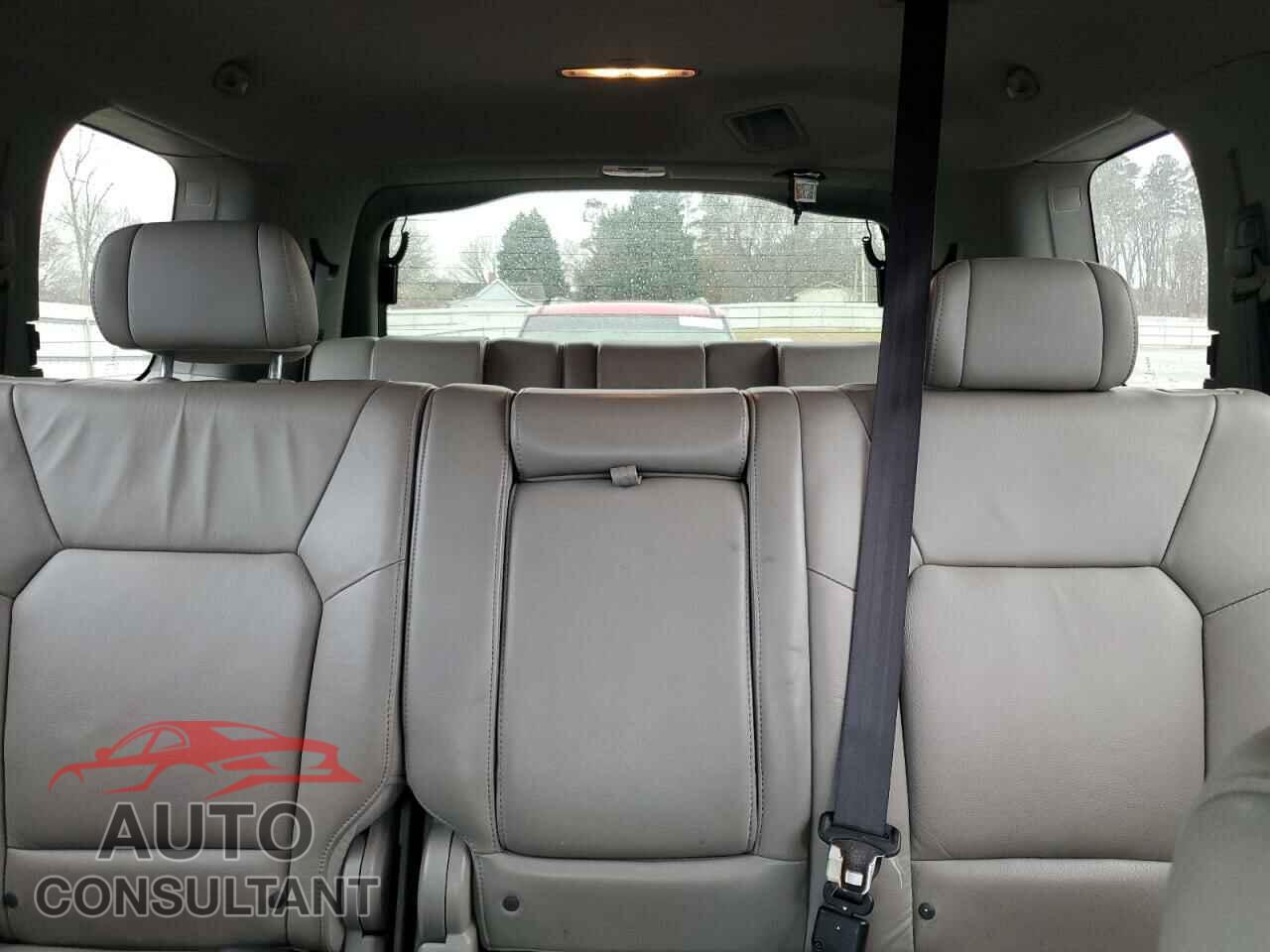 HONDA PILOT 2009 - 5FNYF38519B013843