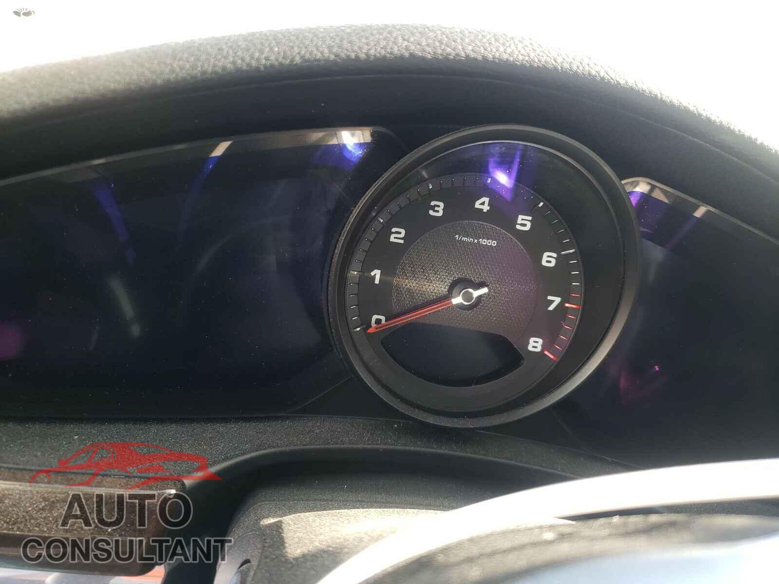 PORSCHE PANAMERA 2017 - WP0AA2A79HL101184