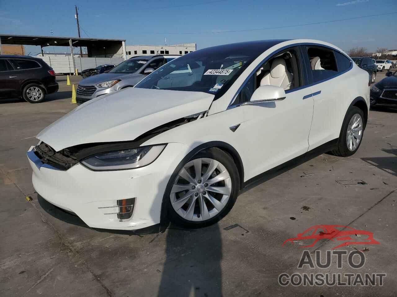 TESLA MODEL X 2020 - 5YJXCBE25LF220932