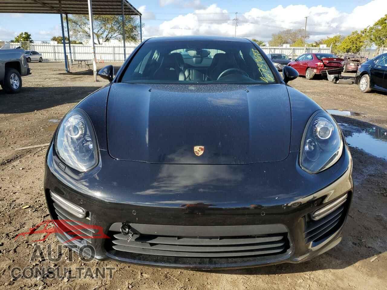 PORSCHE PANAMERA 2015 - WP0AF2A72FL081102