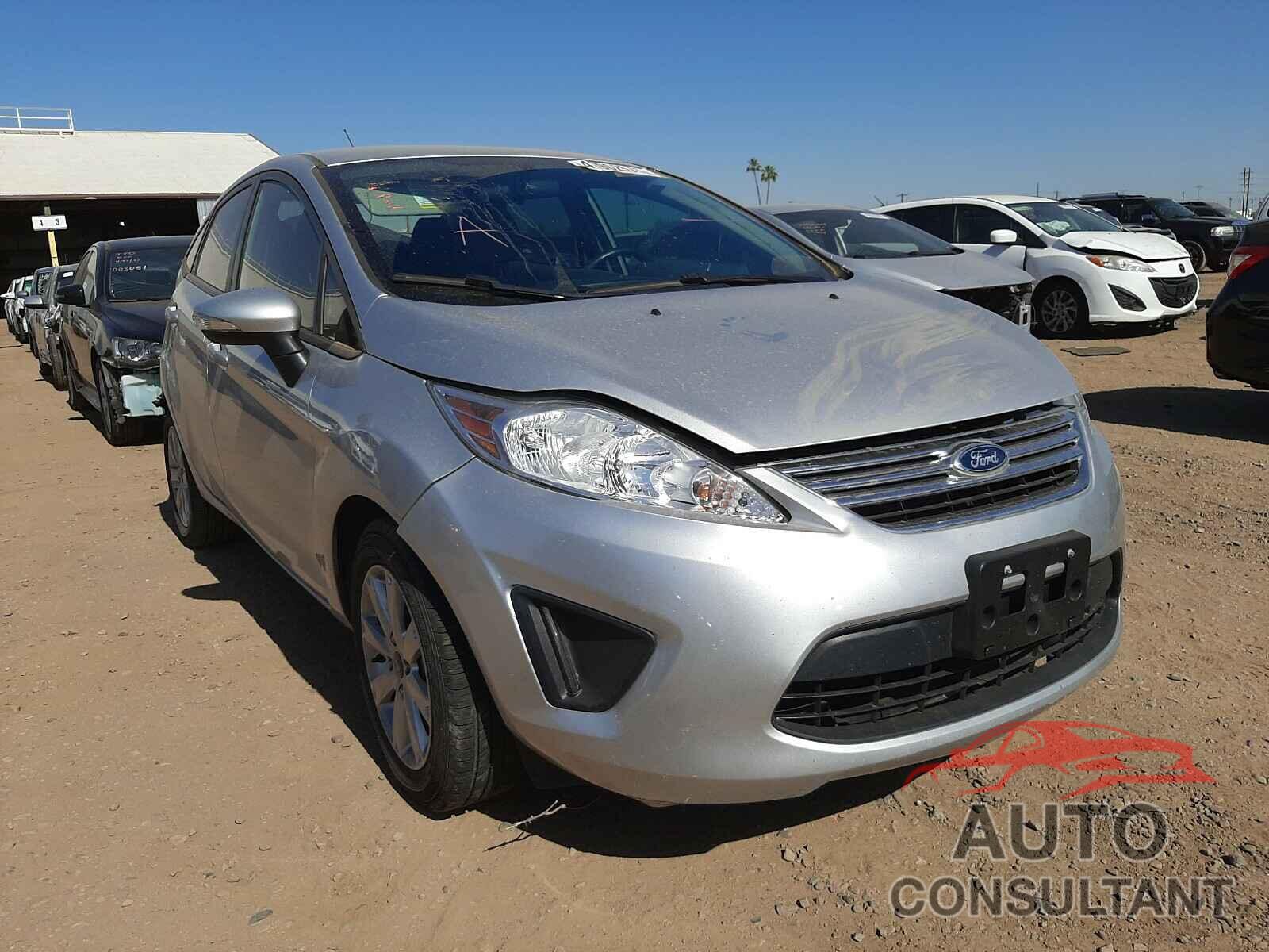 FORD FIESTA 2013 - 3FADP4BJ4DM221054