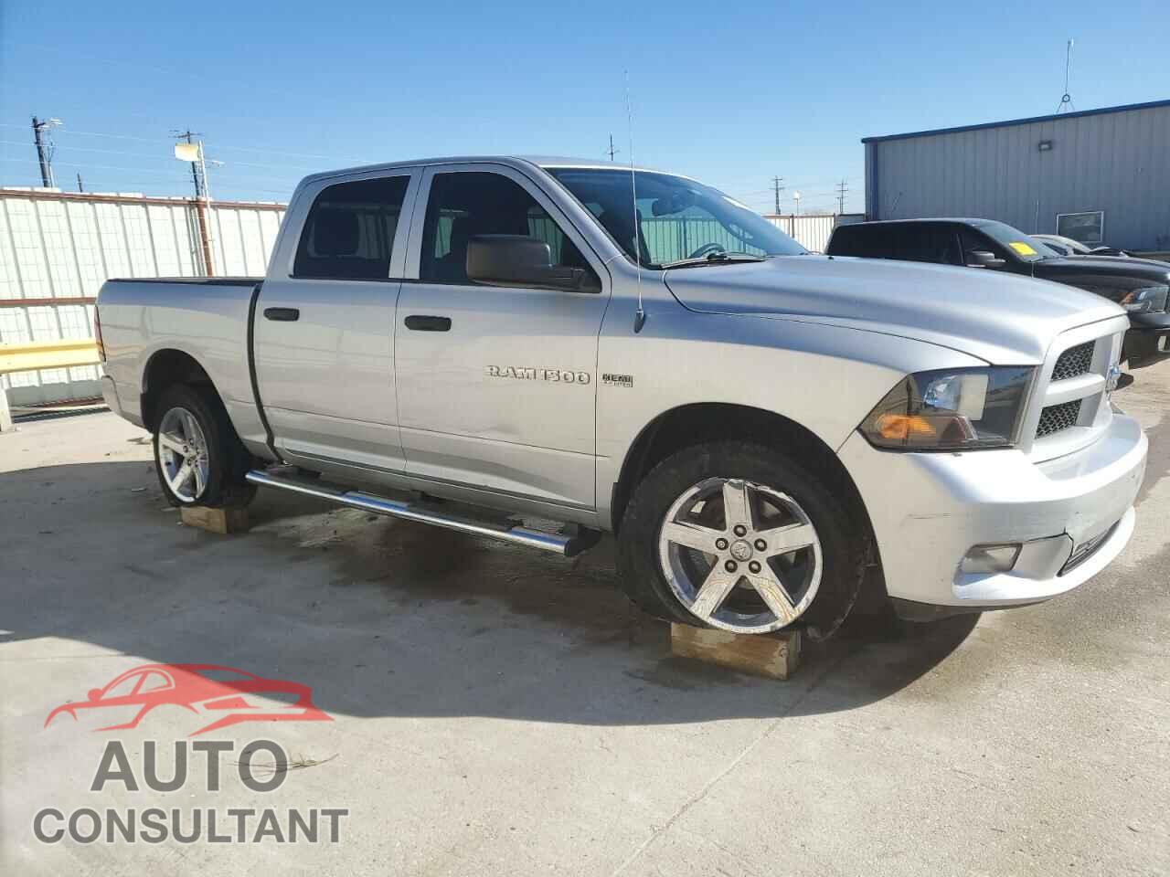 DODGE RAM 1500 2012 - 1C6RD7KT3CS144914