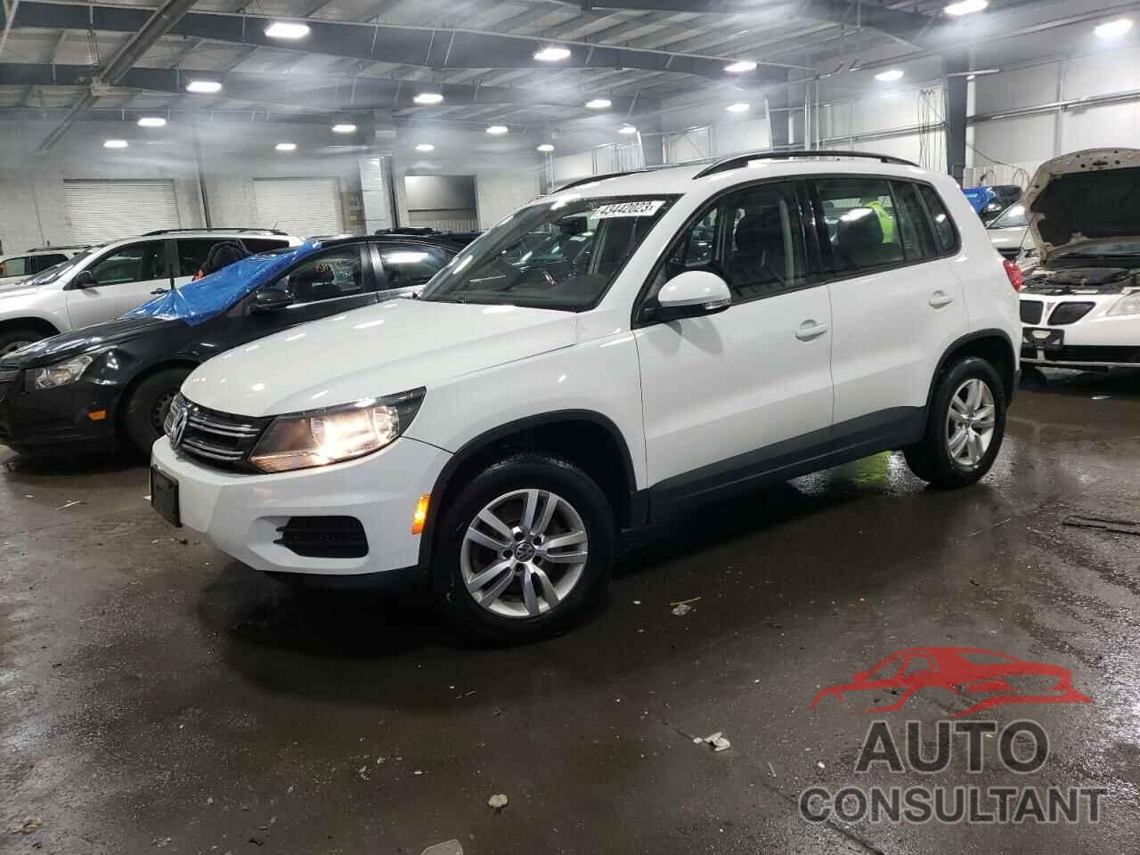 VOLKSWAGEN TIGUAN 2016 - WVGAV7AX1GW578802