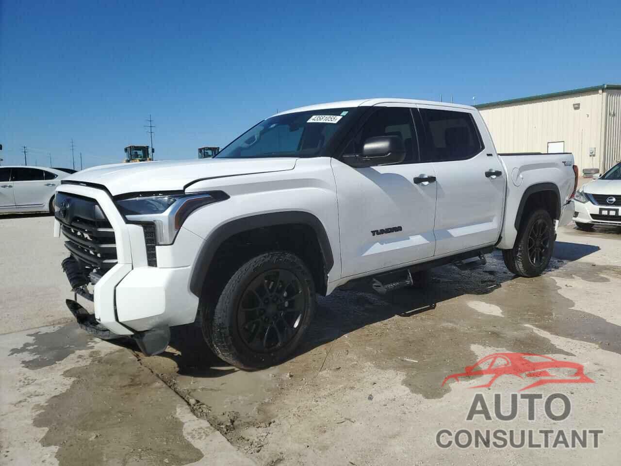 TOYOTA TUNDRA 2022 - 5TFLA5DB4NX050255