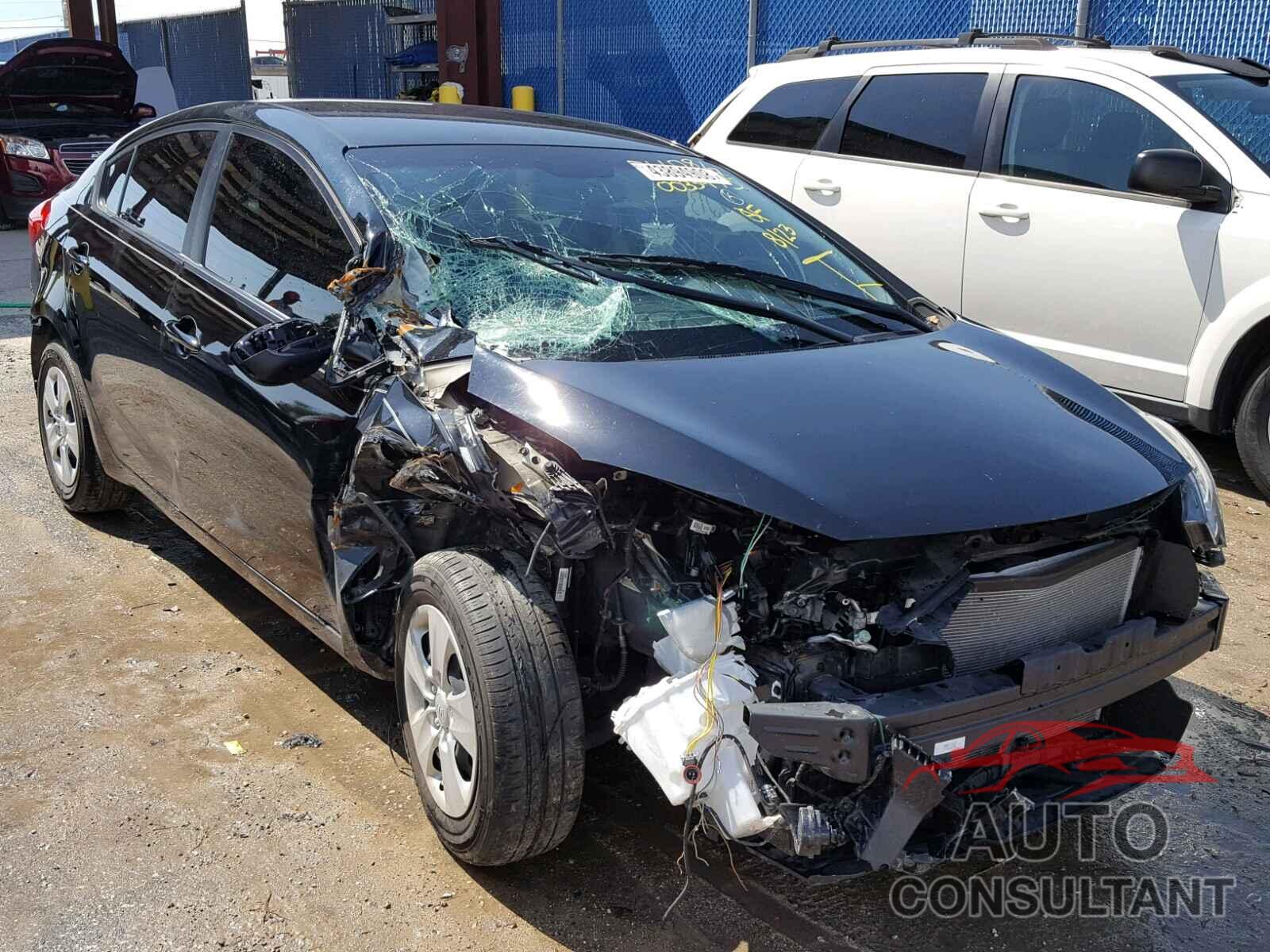 KIA FORTE 2016 - KNAFK4A6XG5602705