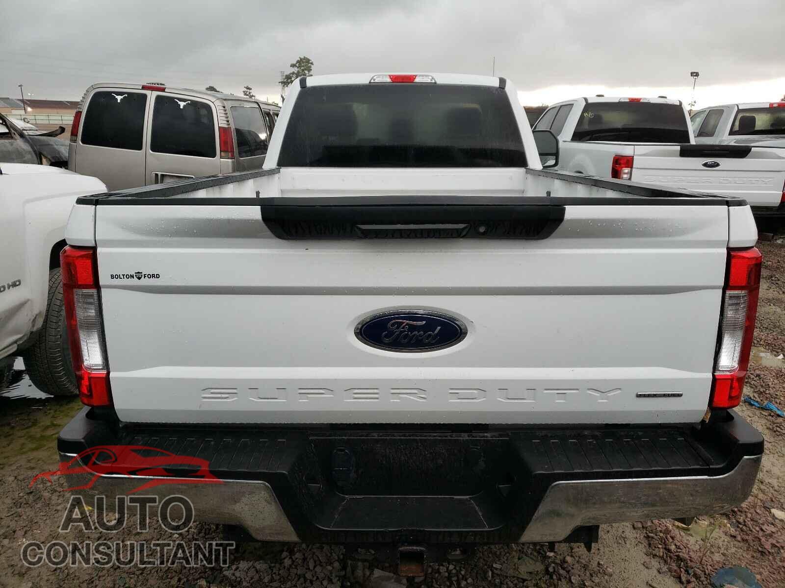 FORD F250 2017 - 1FTBF2A67HEC06095