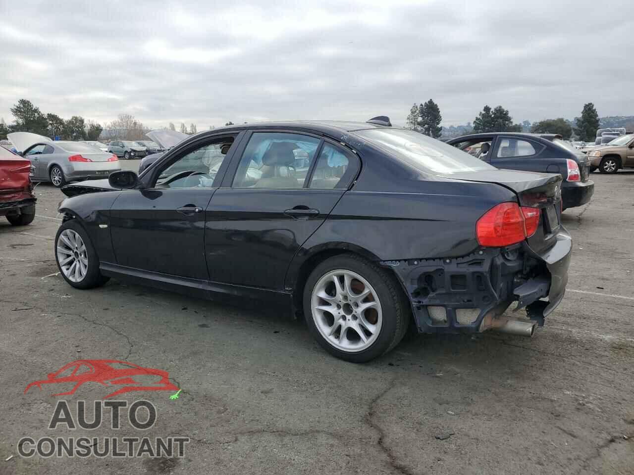 BMW 3 SERIES 2011 - WBAPH5G57BNM73015