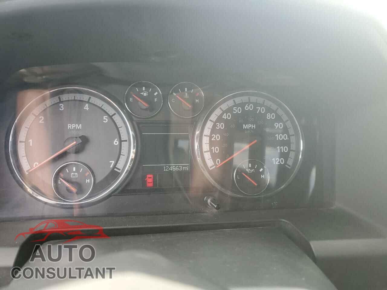 DODGE RAM 1500 2012 - 1C6RD7LT1CS161001
