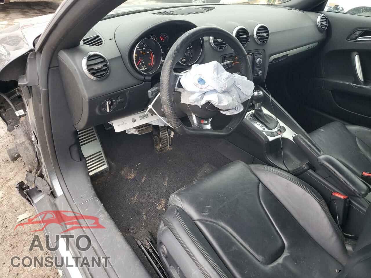AUDI TT 2014 - TRUBFAFK9E1009552