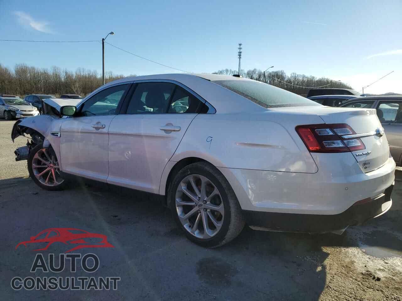 FORD TAURUS 2017 - 1FAHP2F81HG134984