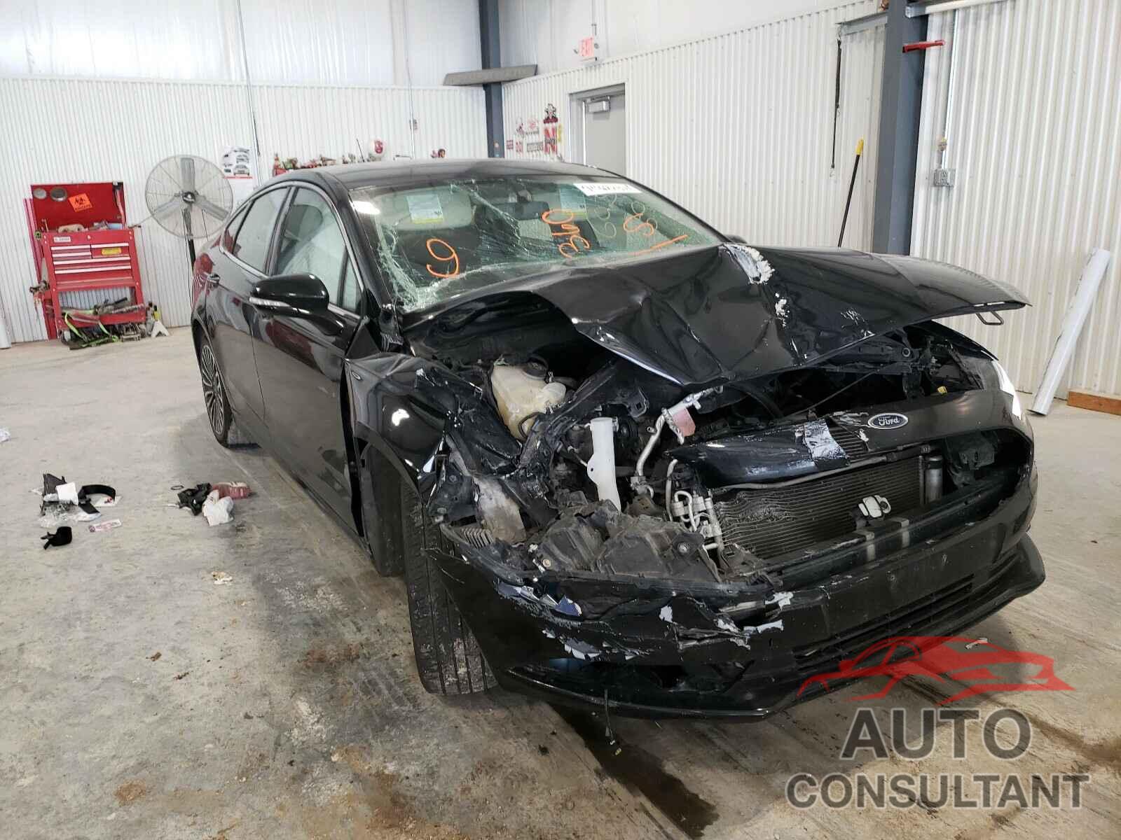 FORD FUSION 2018 - 3FA6P0D99JR155250