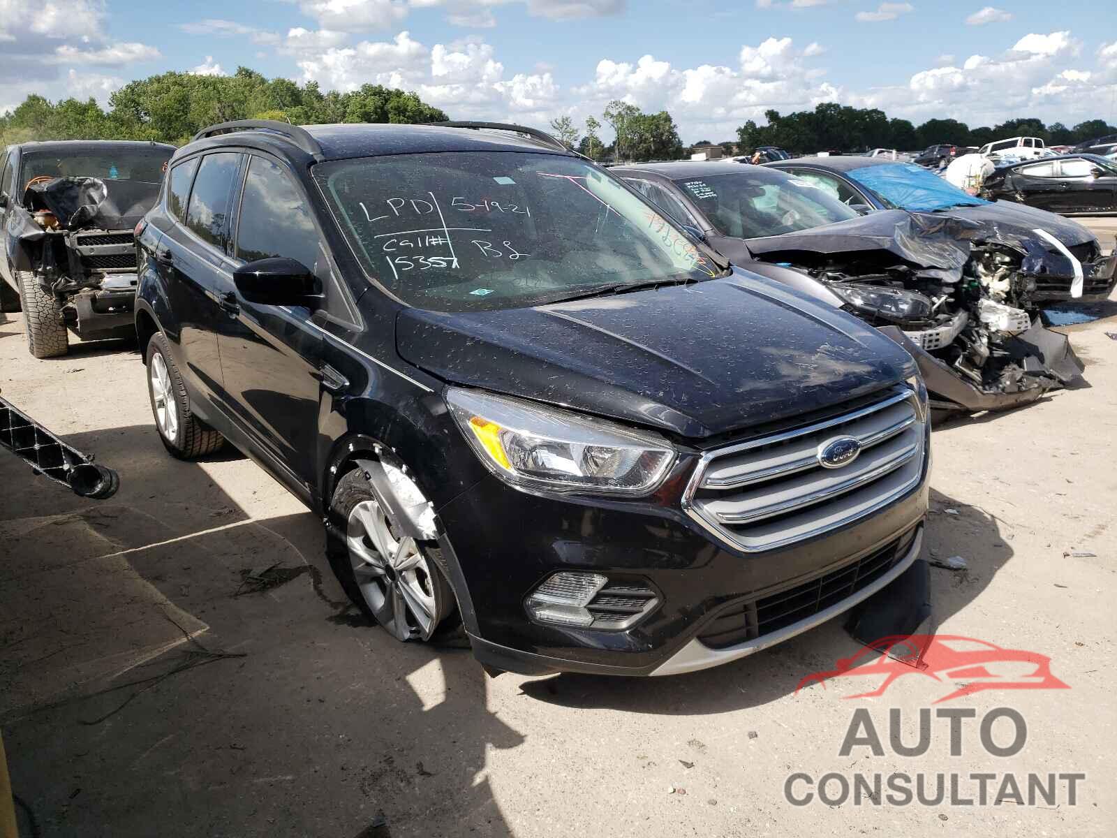 FORD ESCAPE 2018 - 1FMCU0GD6JUA61045