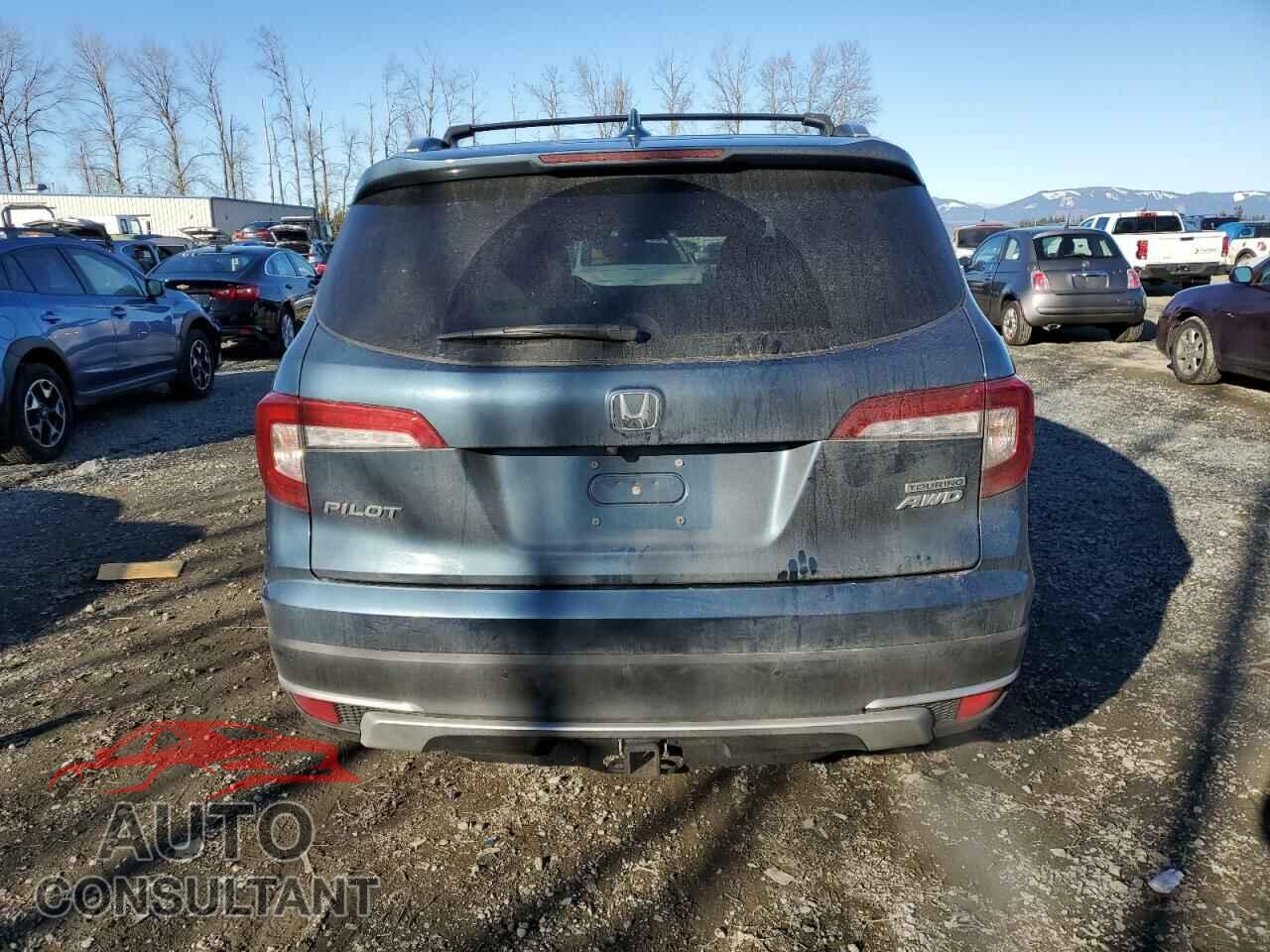 HONDA PILOT 2021 - 5FNYF6H63MB015547