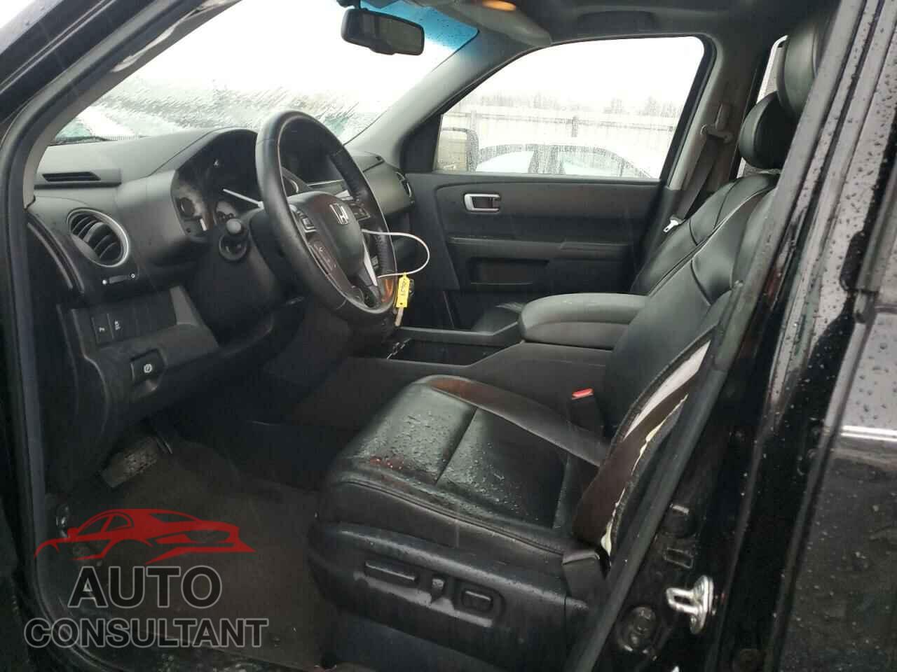 HONDA PILOT 2012 - 5FNYF3H9XCB040629
