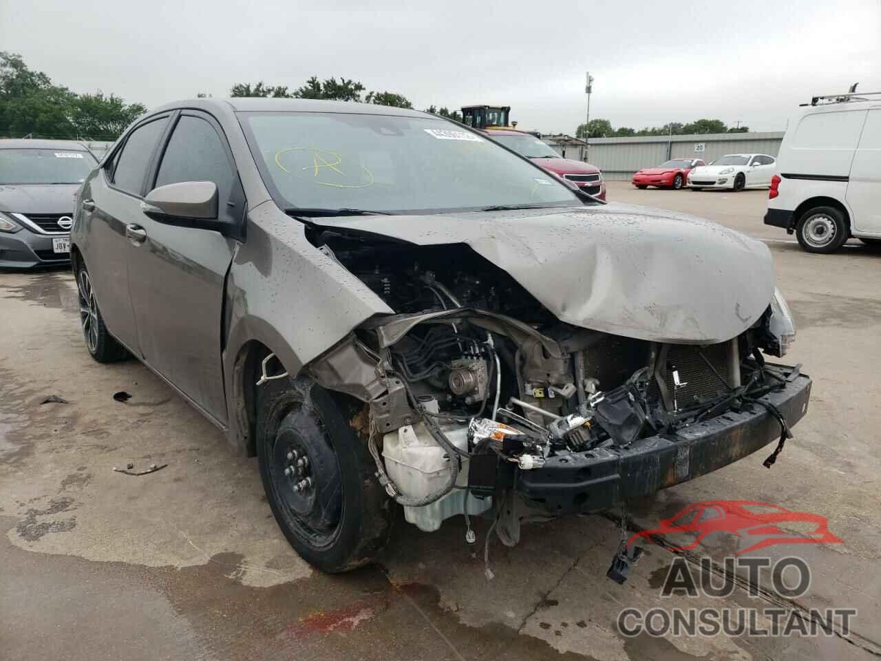 TOYOTA COROLLA 2018 - 5YFBURHE1JP850499