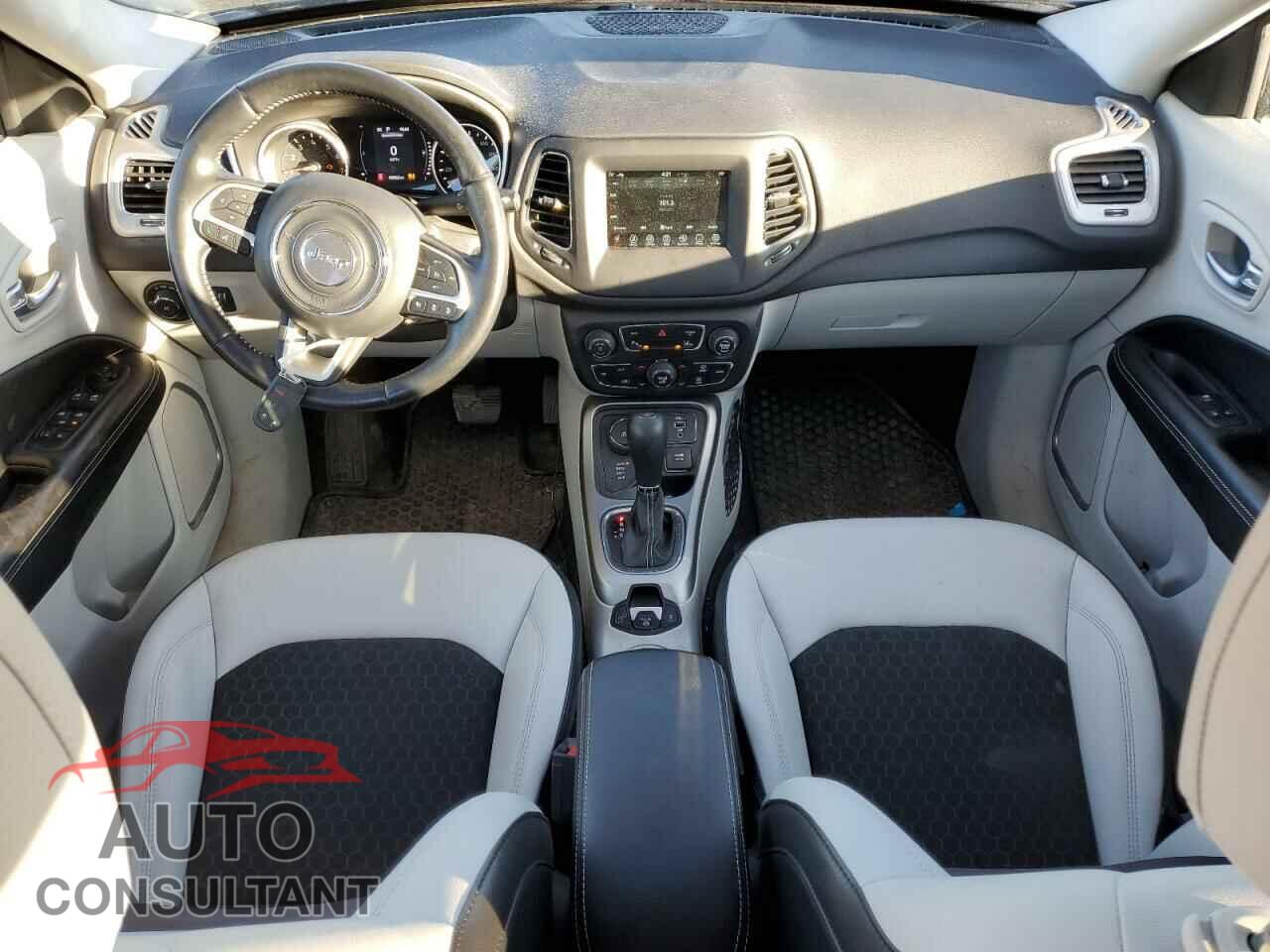 JEEP COMPASS 2020 - 3C4NJDBB8LT256158