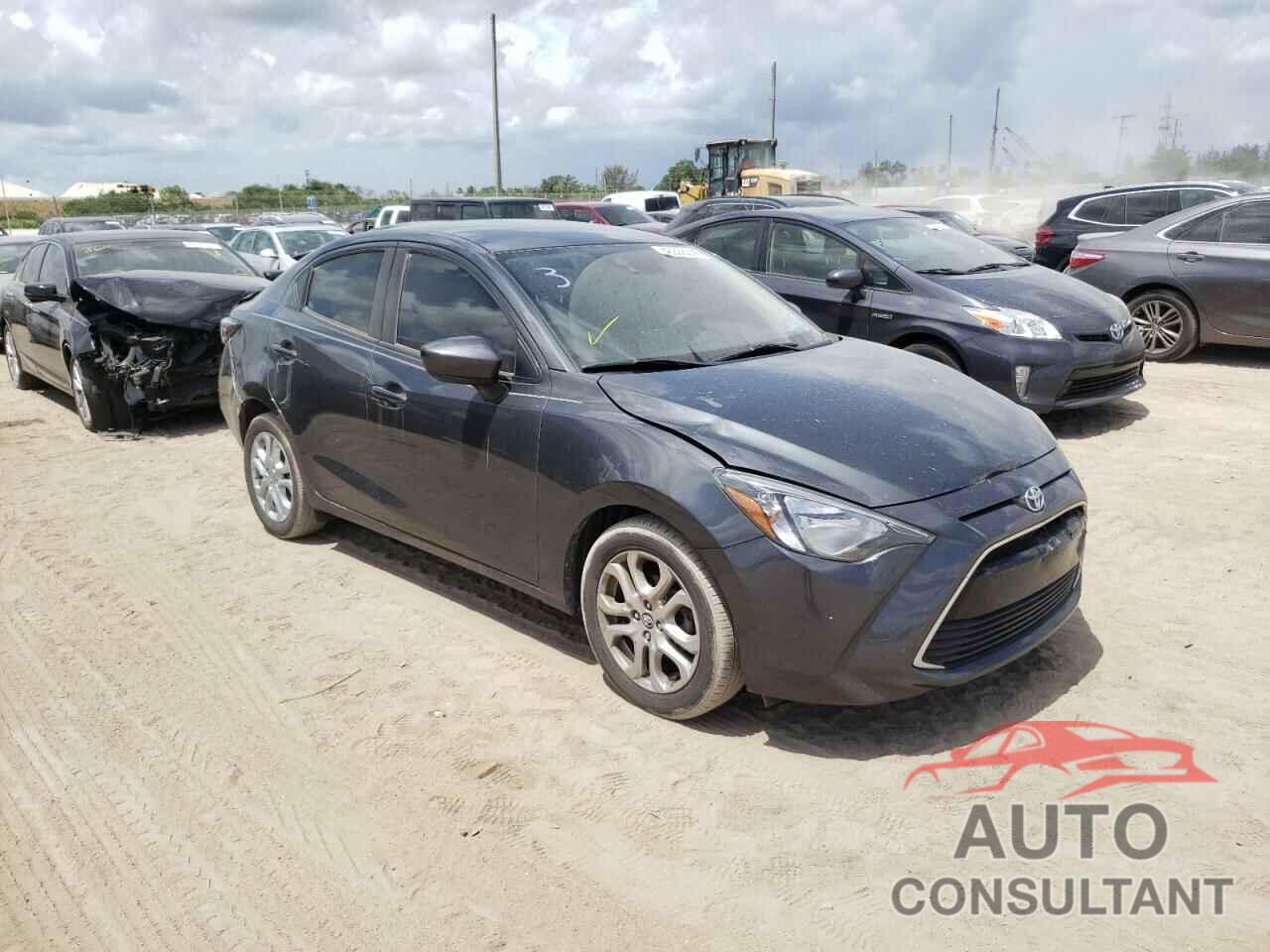 TOYOTA YARIS 2017 - 3MYDLBYV9HY188430