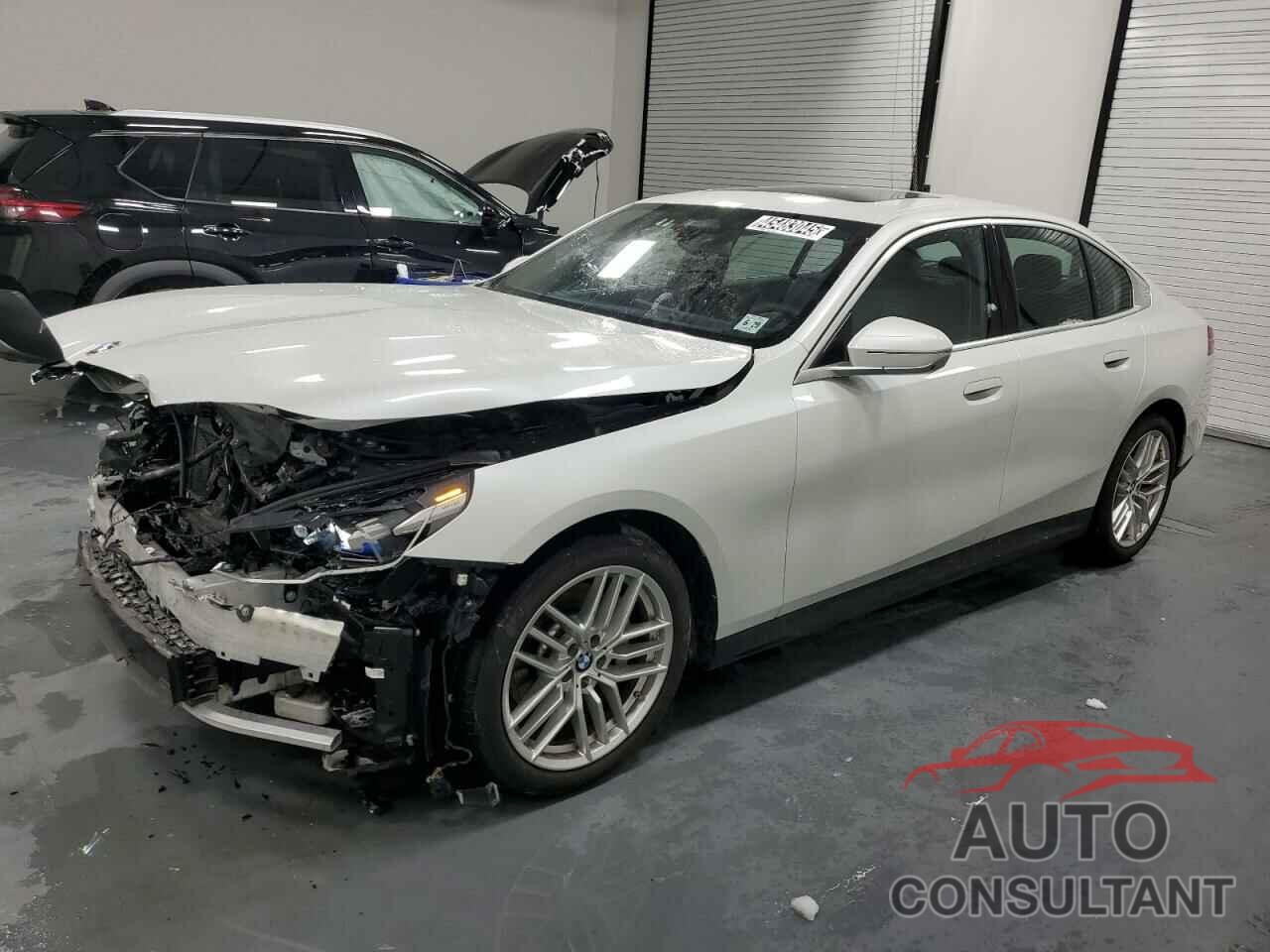 BMW 5 SERIES 2024 - WBA53FJ01RCS54209