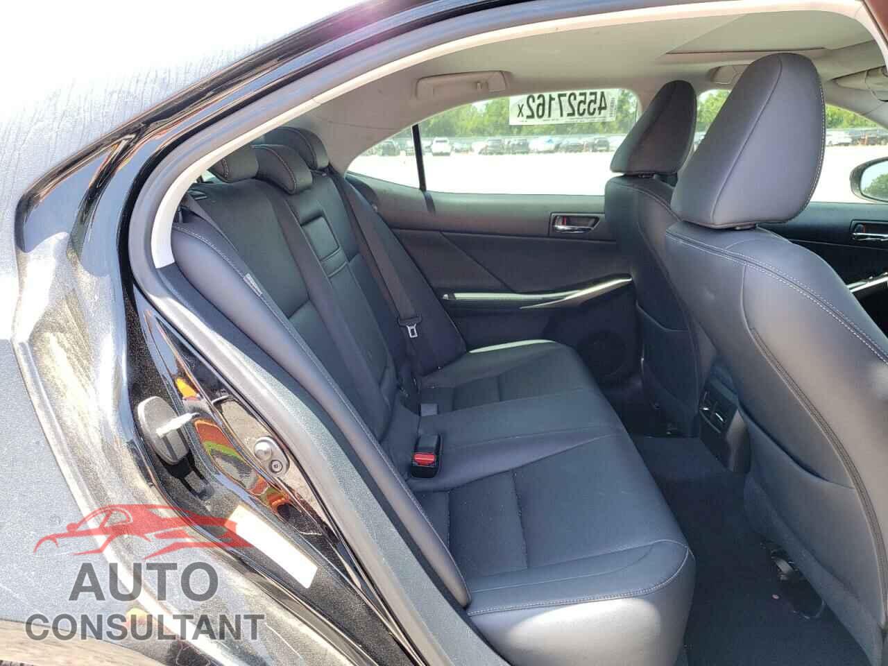 LEXUS IS 2016 - JTHBA1D24G5008024