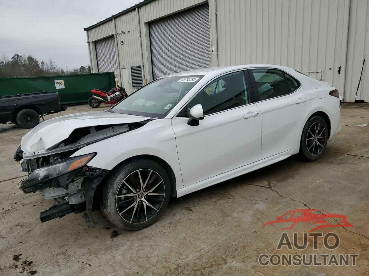 TOYOTA CAMRY 2021 - 4T1G11AKXMU587366
