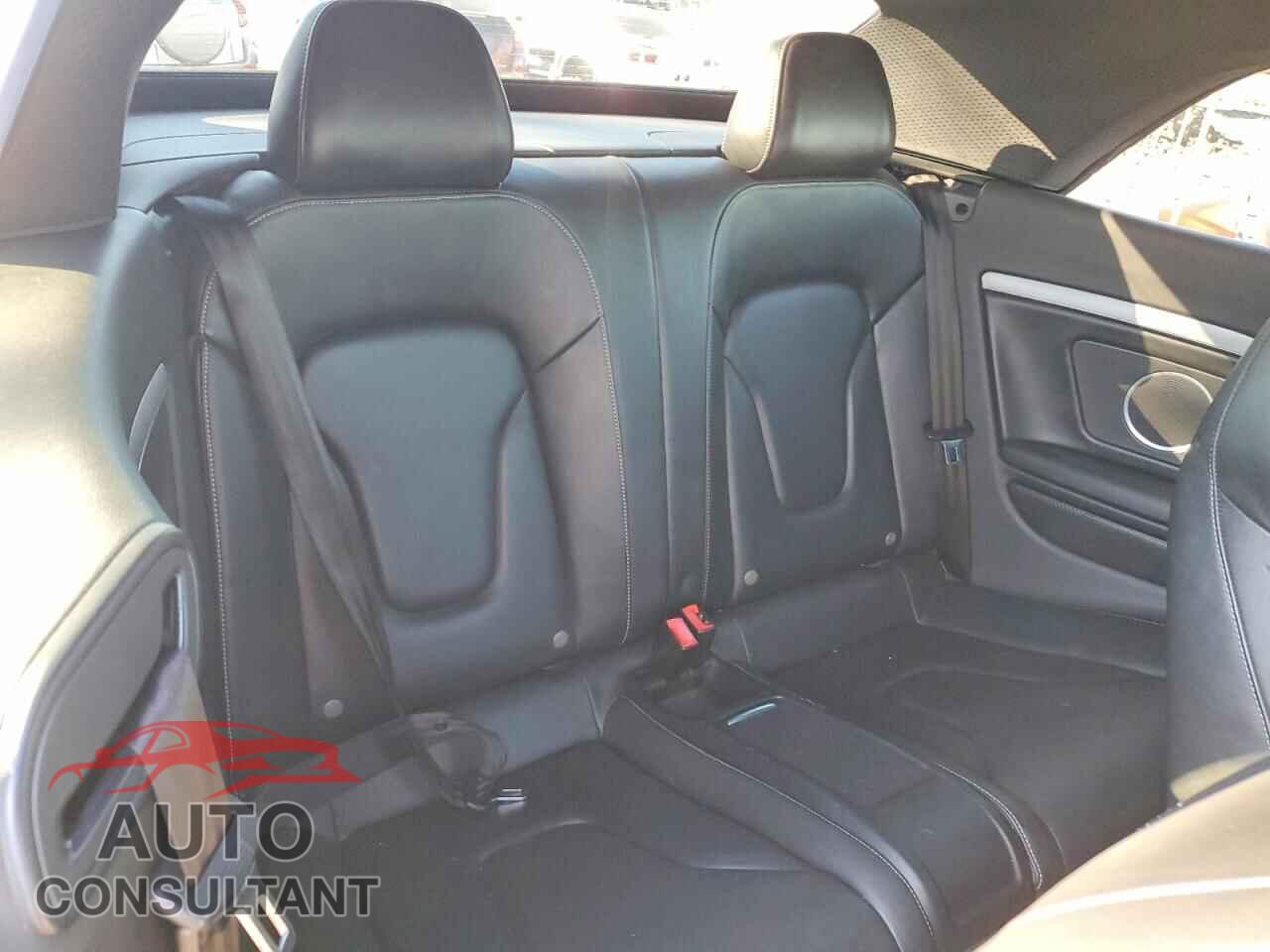 AUDI S5/RS5 2012 - WAUCGAFH8CN006385