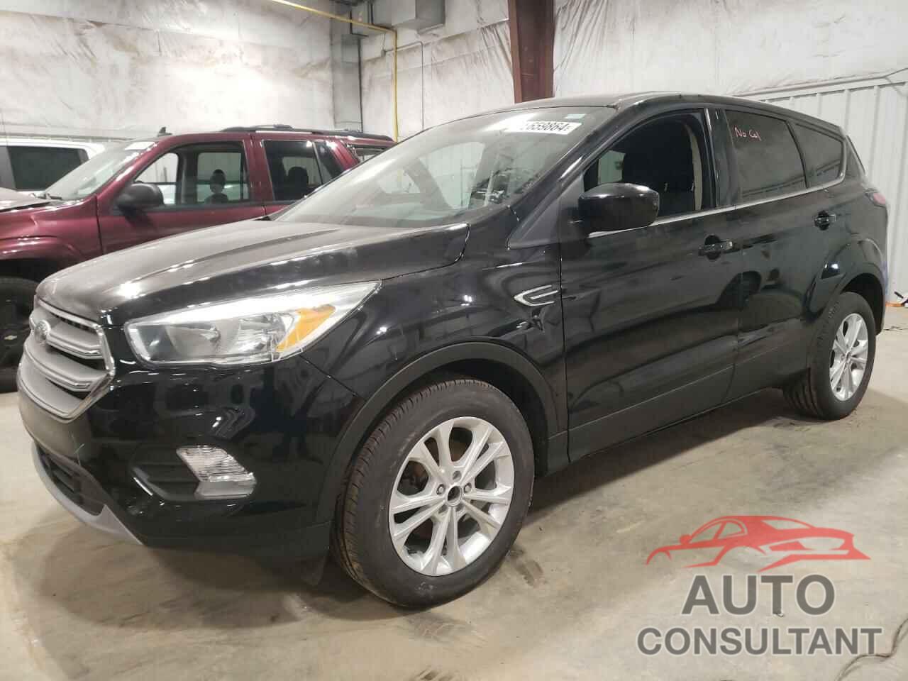 FORD ESCAPE 2017 - 1FMCU0GD0HUA38340