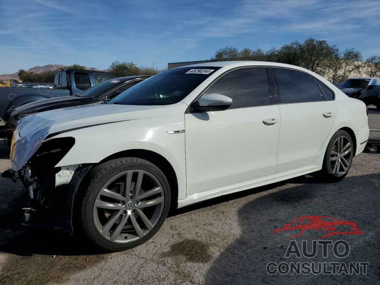 VOLKSWAGEN PASSAT 2018 - 1VWAA7A3XJC042577