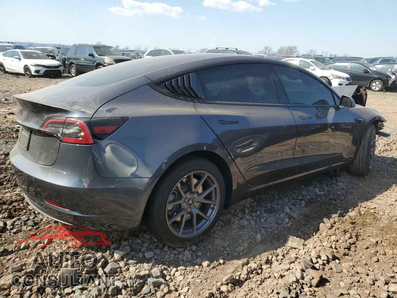 TESLA MODEL 3 2023 - 5YJ3E1EA7PF654589